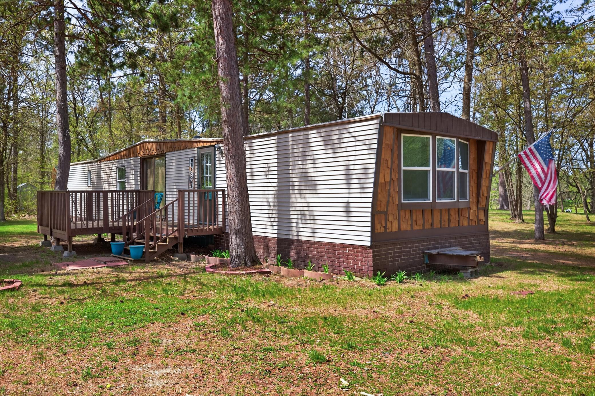 1983 single family home for sale at 12905 Buckhorn Trail in Menahga, MN — 2 bed, 2 bath (photo 2 of 21)