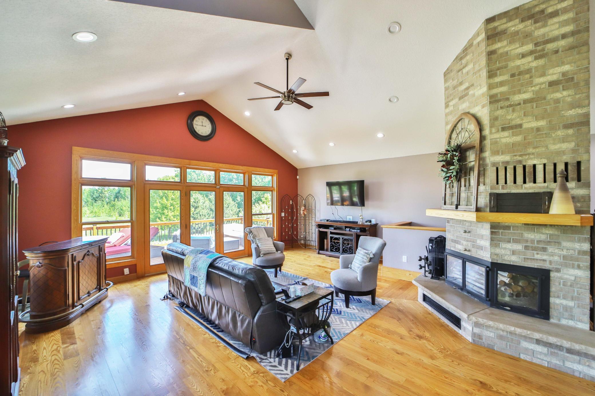 2003 single family home for sale at 21592 State Highway 47 in Isle, MN — 4 bed, 3 bath (photo 13 of 73)