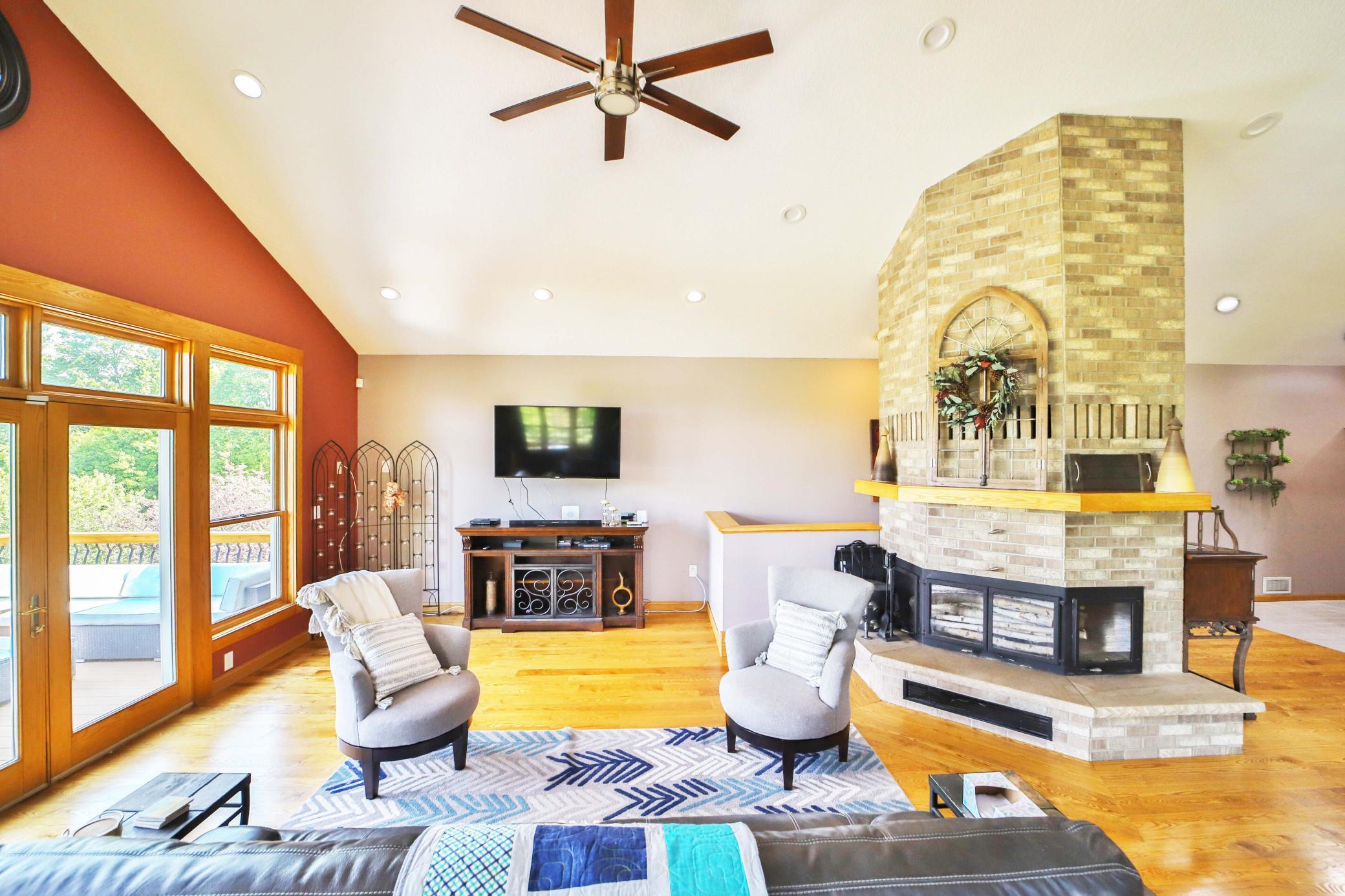 2003 single family home for sale at 21592 State Highway 47 in Isle, MN — 4 bed, 3 bath (photo 15 of 73)