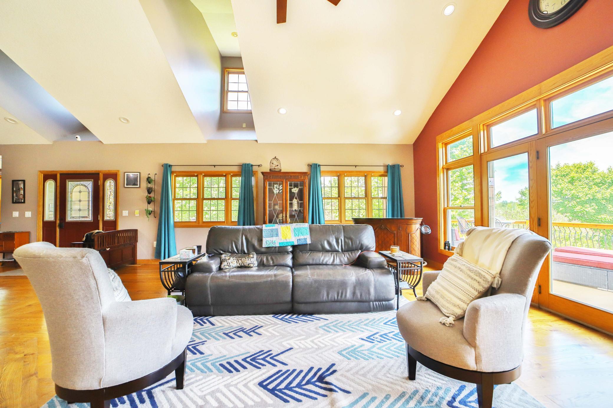 2003 single family home for sale at 21592 State Highway 47 in Isle, MN — 4 bed, 3 bath (photo 16 of 73)