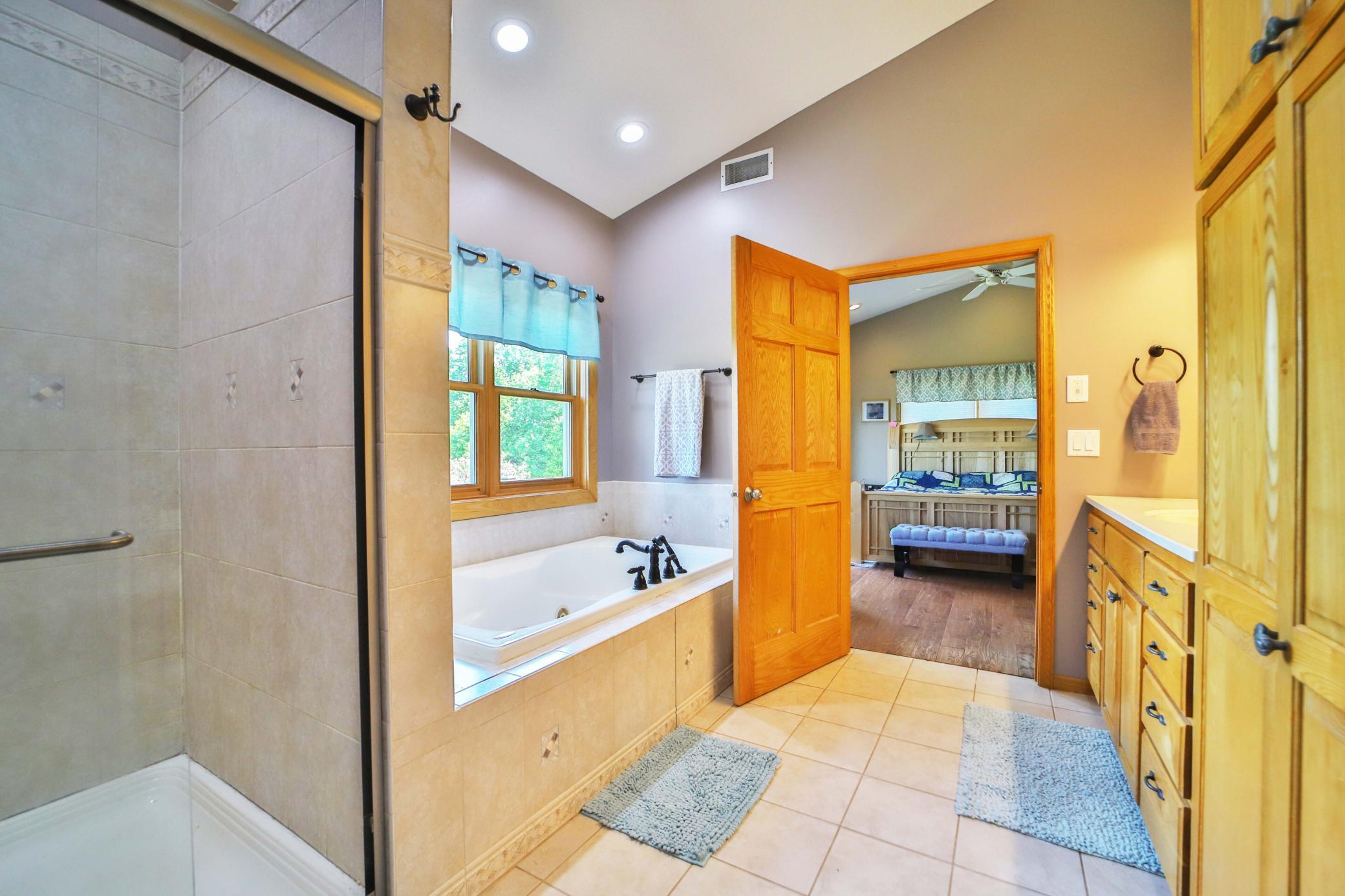 2003 single family home for sale at 21592 State Highway 47 in Isle, MN — 4 bed, 3 bath (photo 23 of 73)