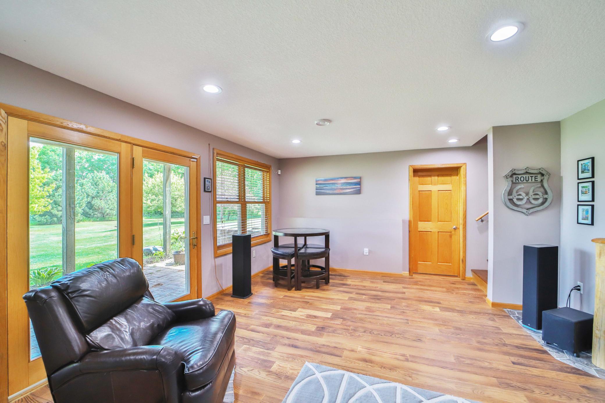 2003 single family home for sale at 21592 State Highway 47 in Isle, MN — 4 bed, 3 bath (photo 34 of 73)