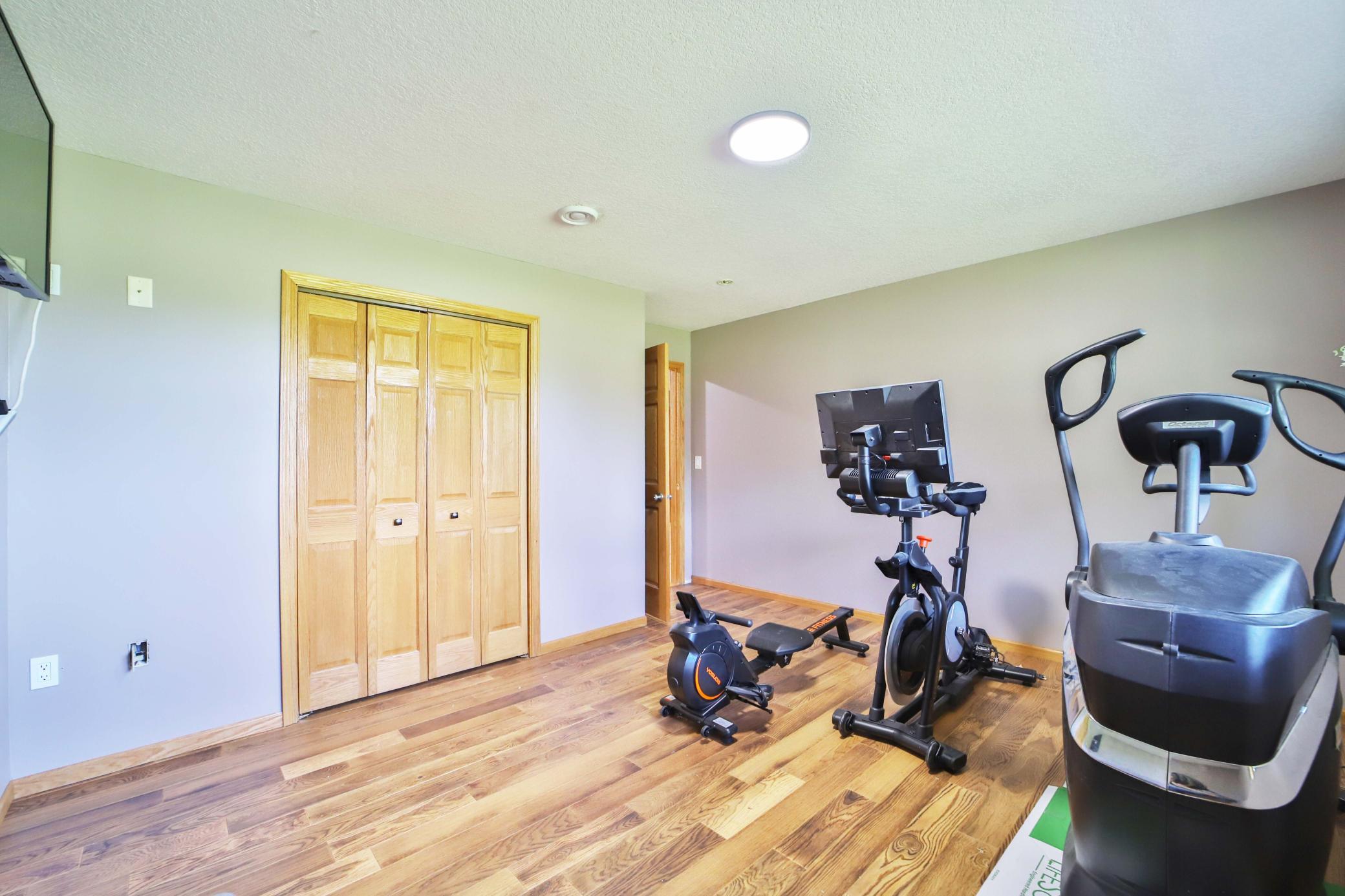 2003 single family home for sale at 21592 State Highway 47 in Isle, MN — 4 bed, 3 bath (photo 48 of 73)