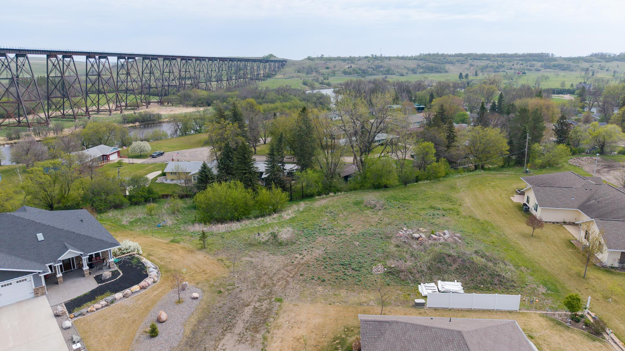 land for sale at 554 Legacy Lane in Valley City, ND (photo 3 of 4)