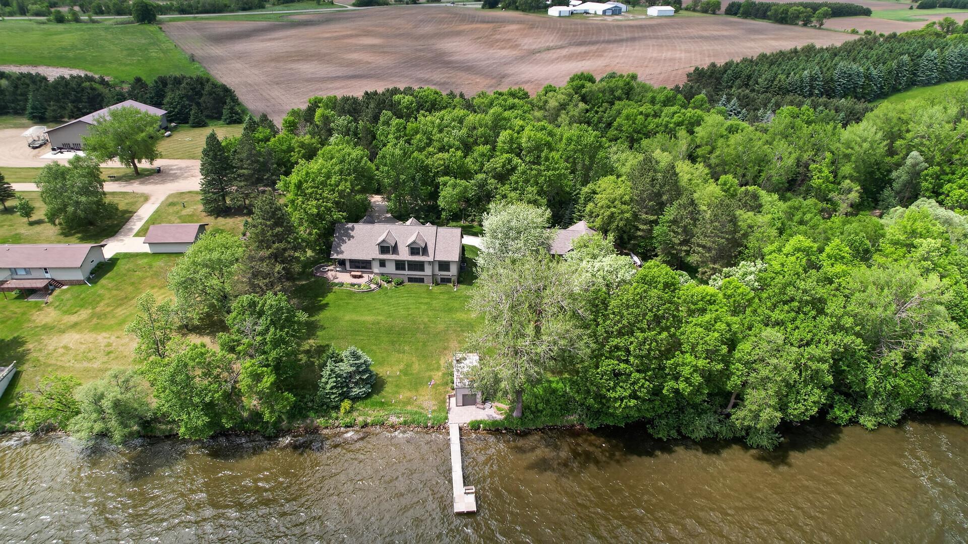 2005 single family home for sale at 12892 Bass Trail in Sauk Centre, MN — 4 bed, 5 bath (photo 107 of 116)