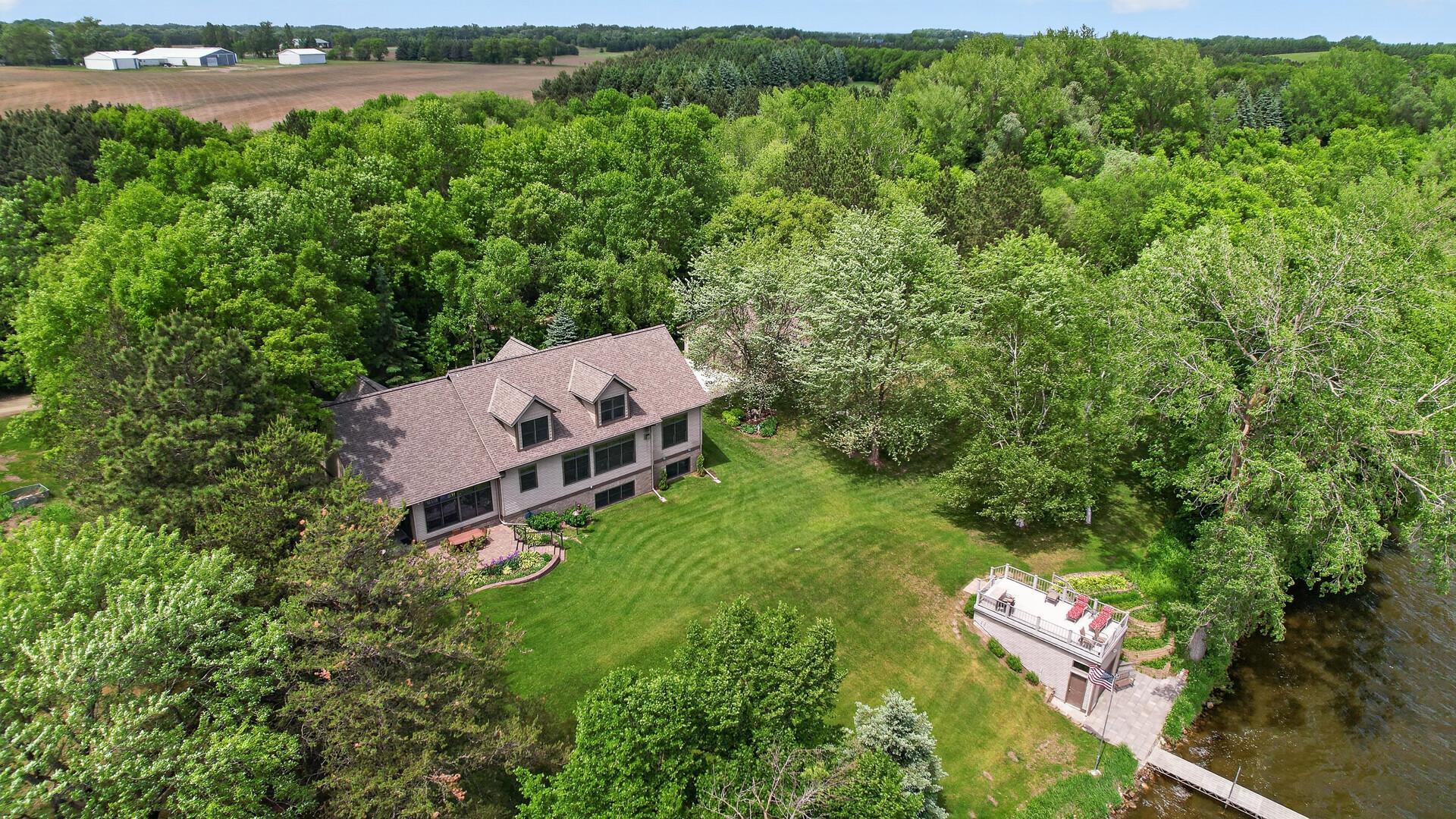 2005 single family home for sale at 12892 Bass Trail in Sauk Centre, MN — 4 bed, 5 bath (photo 108 of 116)
