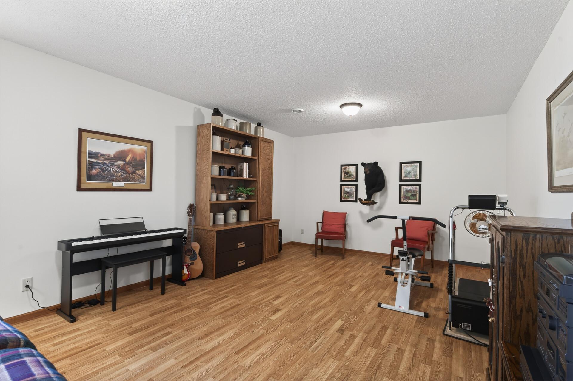 2005 single family home for sale at 12892 Bass Trail in Sauk Centre, MN — 4 bed, 5 bath (photo 60 of 116)