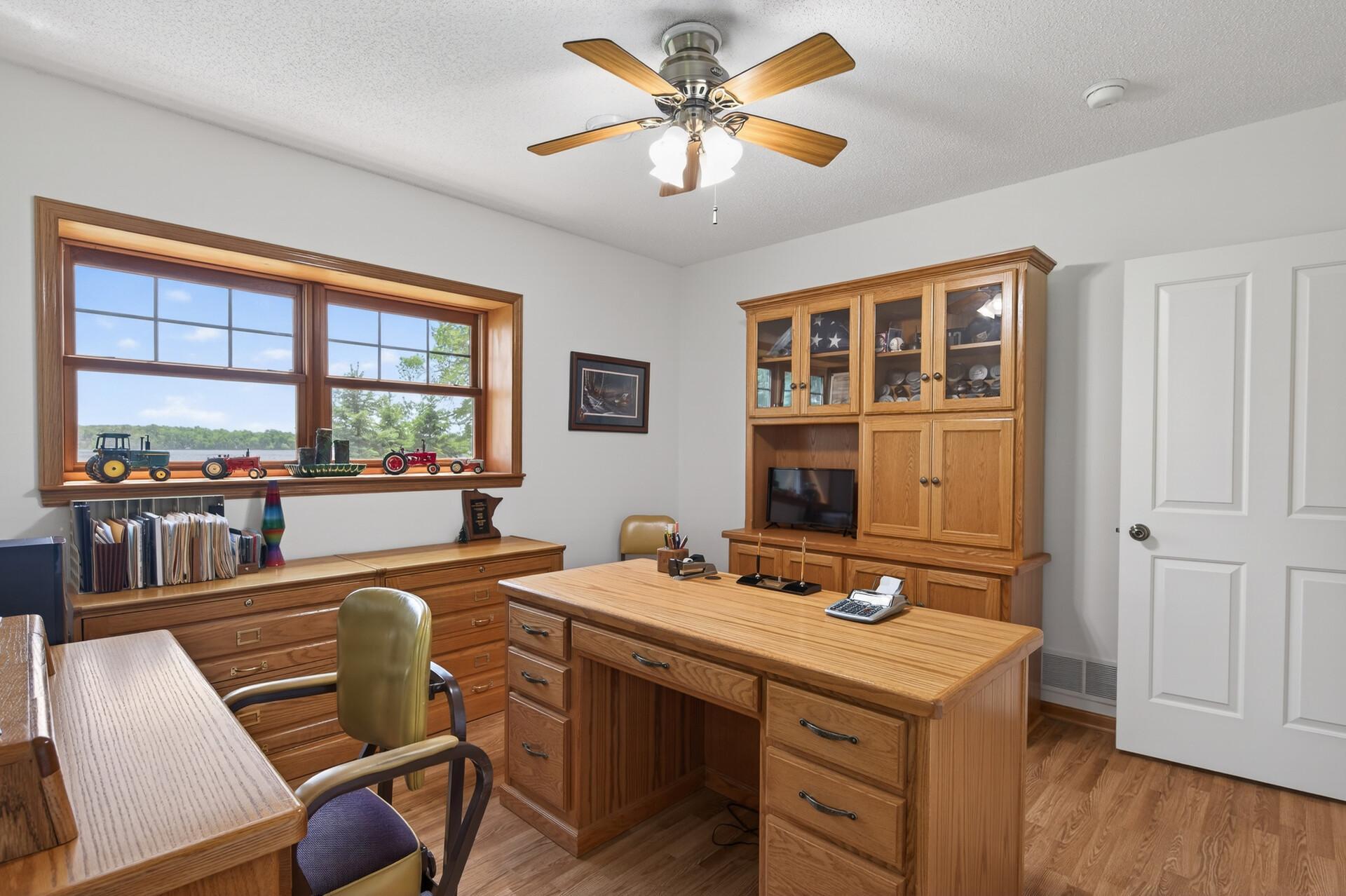 2005 single family home for sale at 12892 Bass Trail in Sauk Centre, MN — 4 bed, 5 bath (photo 62 of 116)