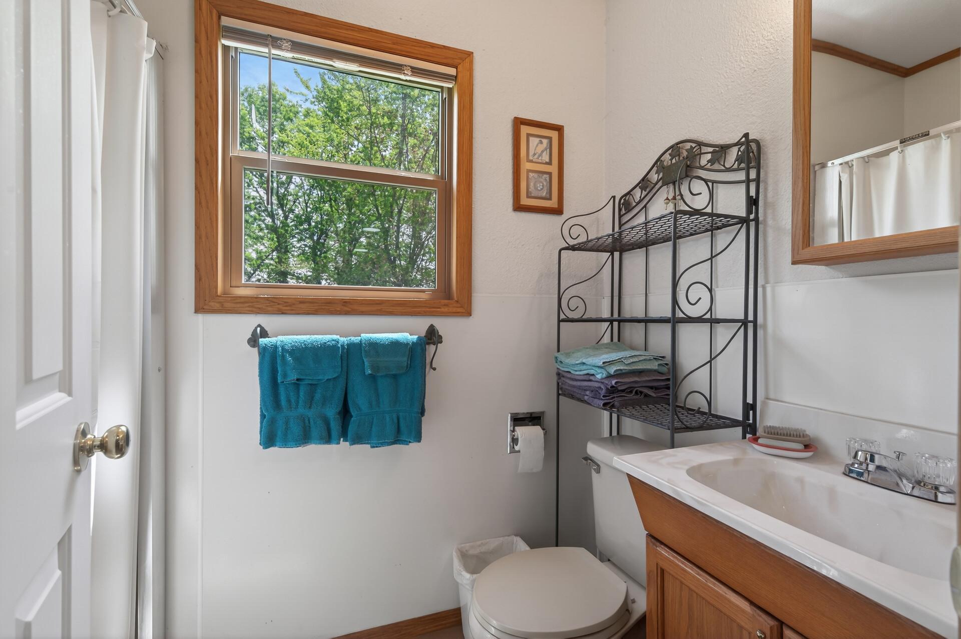 2005 single family home for sale at 12892 Bass Trail in Sauk Centre, MN — 4 bed, 5 bath (photo 68 of 116)