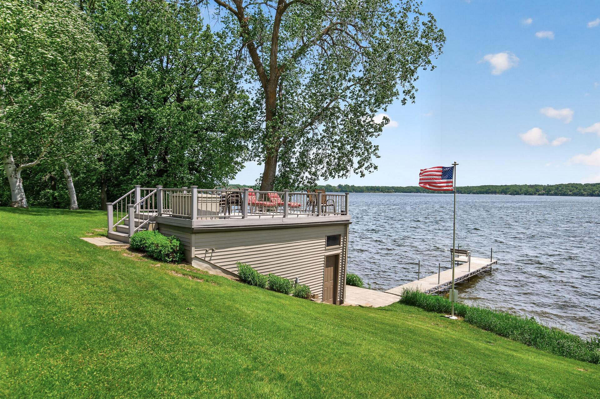 2005 single family home for sale at 12892 Bass Trail in Sauk Centre, MN — 4 bed, 5 bath (photo 78 of 116)