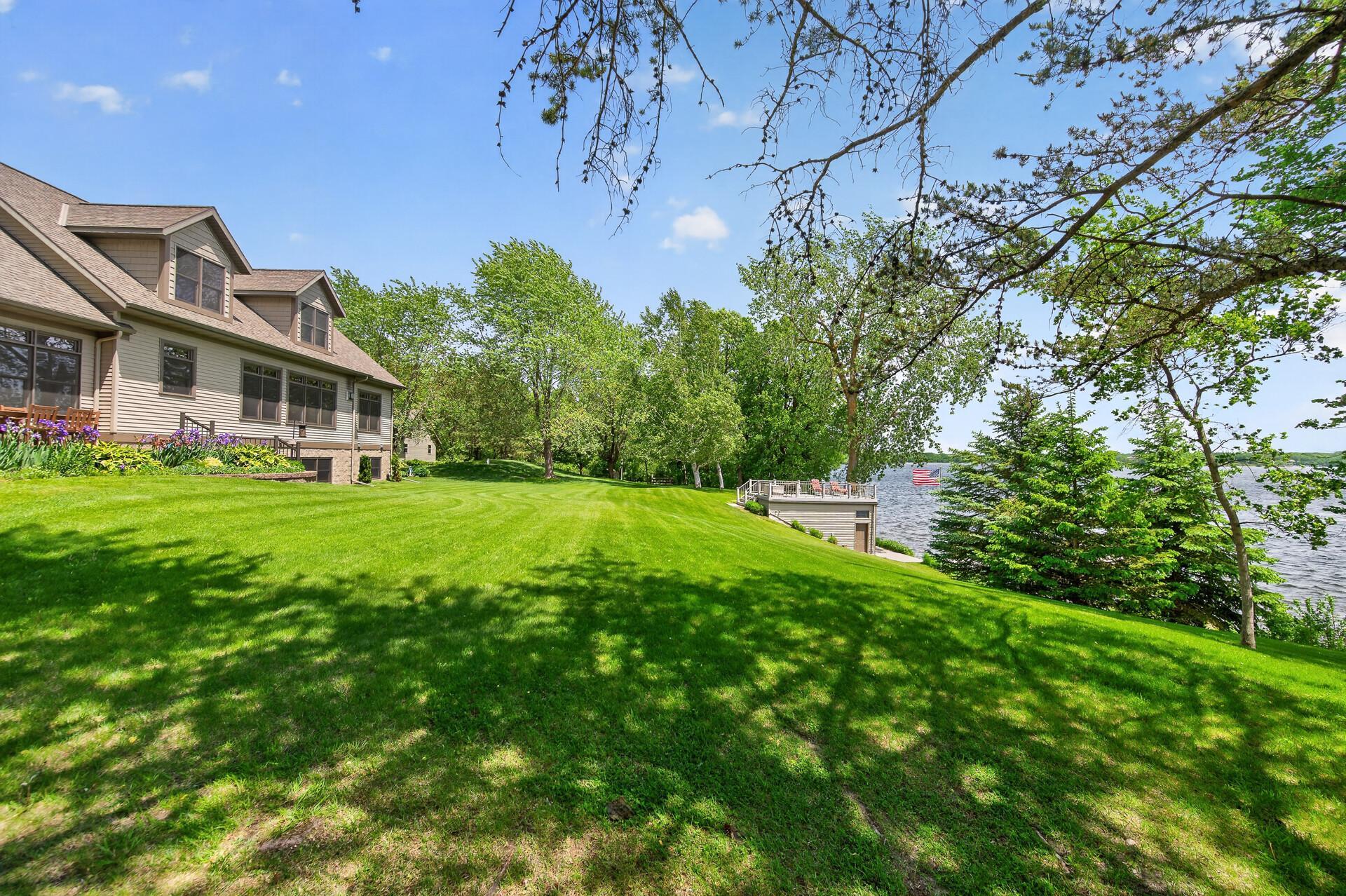2005 single family home for sale at 12892 Bass Trail in Sauk Centre, MN — 4 bed, 5 bath (photo 88 of 116)