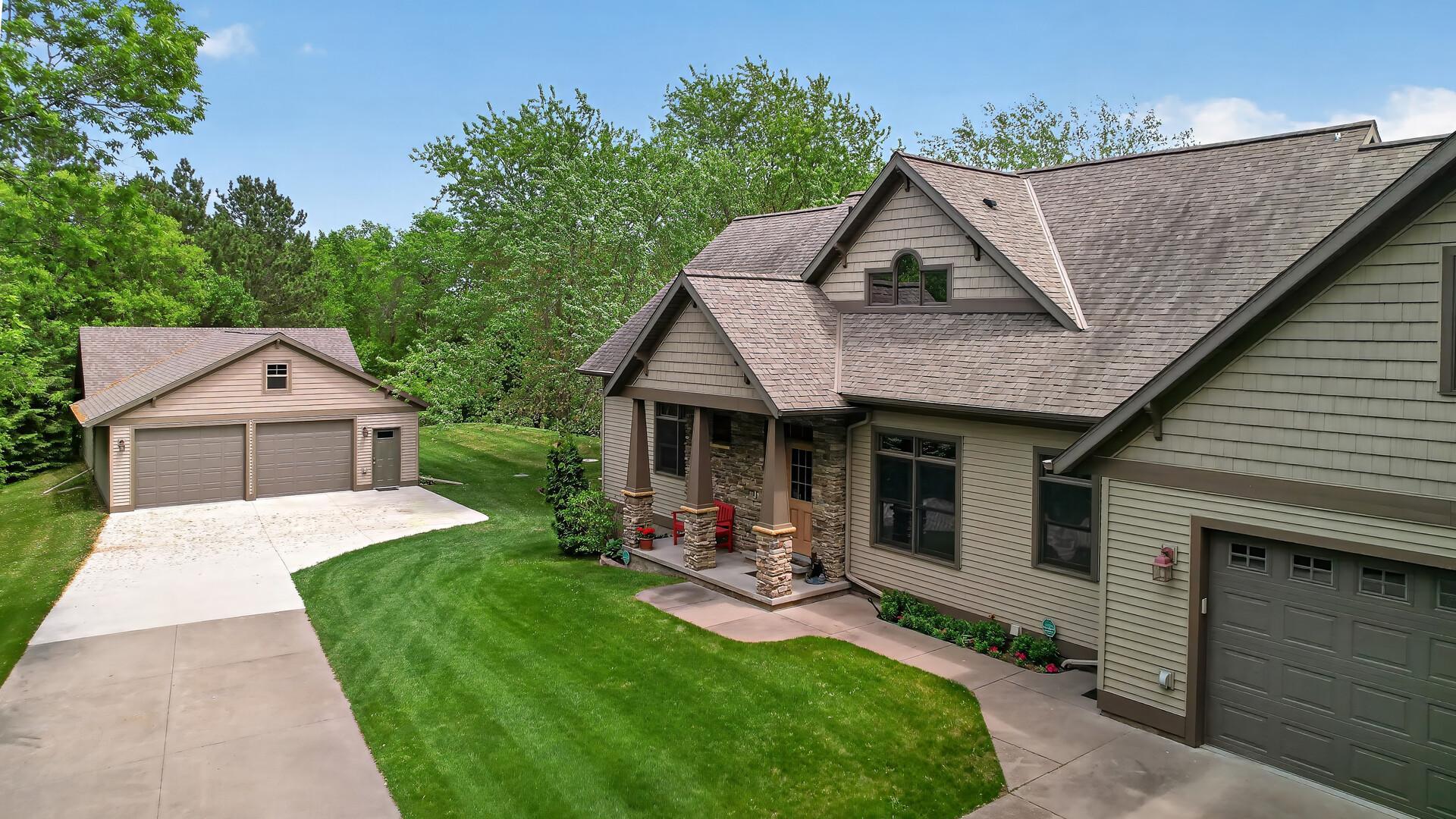 2005 single family home for sale at 12892 Bass Trail in Sauk Centre, MN — 4 bed, 5 bath (photo 94 of 116)