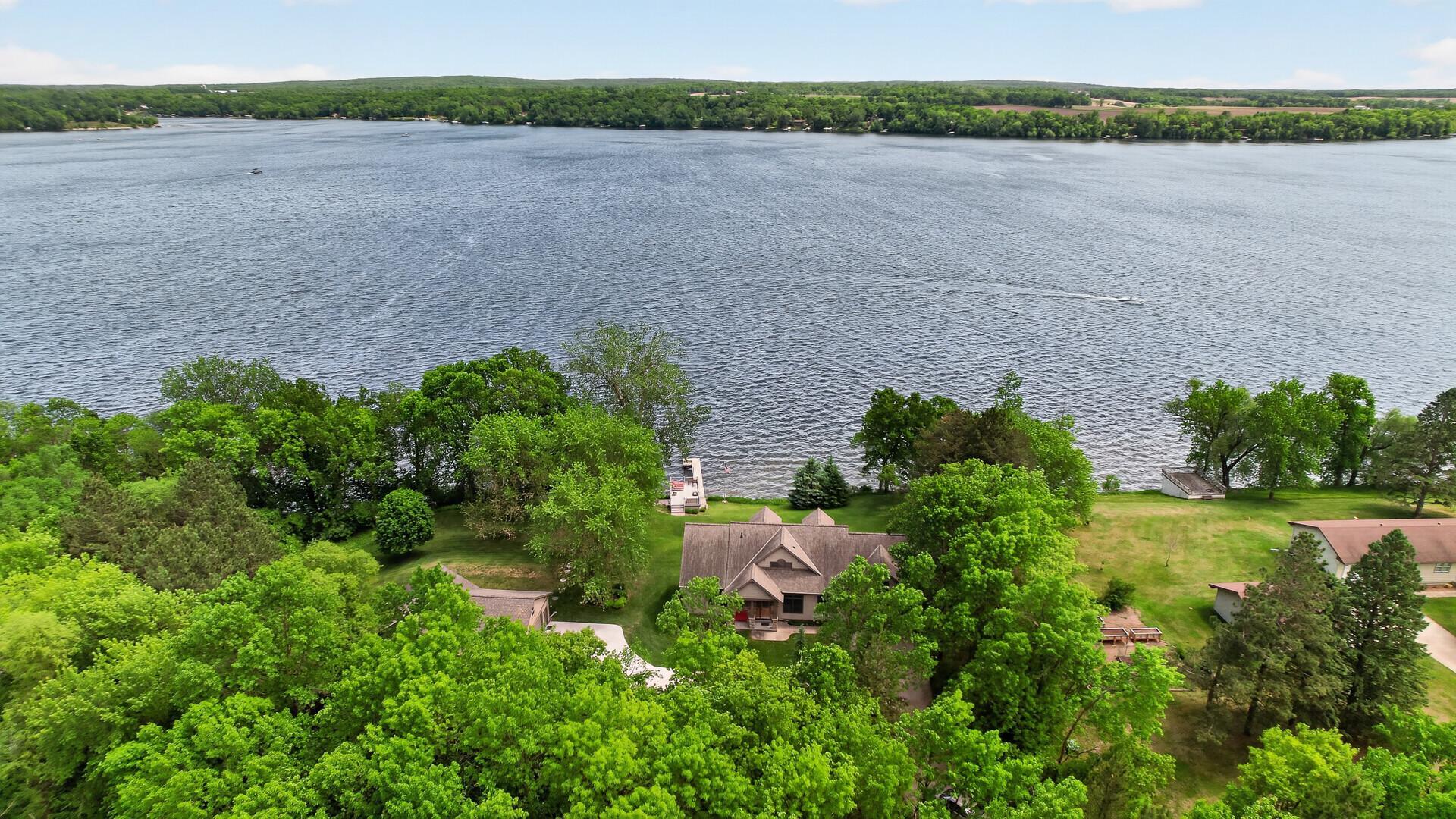 2005 single family home for sale at 12892 Bass Trail in Sauk Centre, MN — 4 bed, 5 bath (photo 95 of 116)