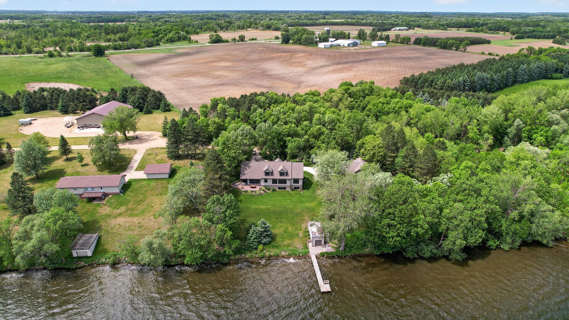 2005 single family home for sale at 12892 Bass Trail in Sauk Centre, MN — 4 bed, 5 bath (photo 100 of 116)