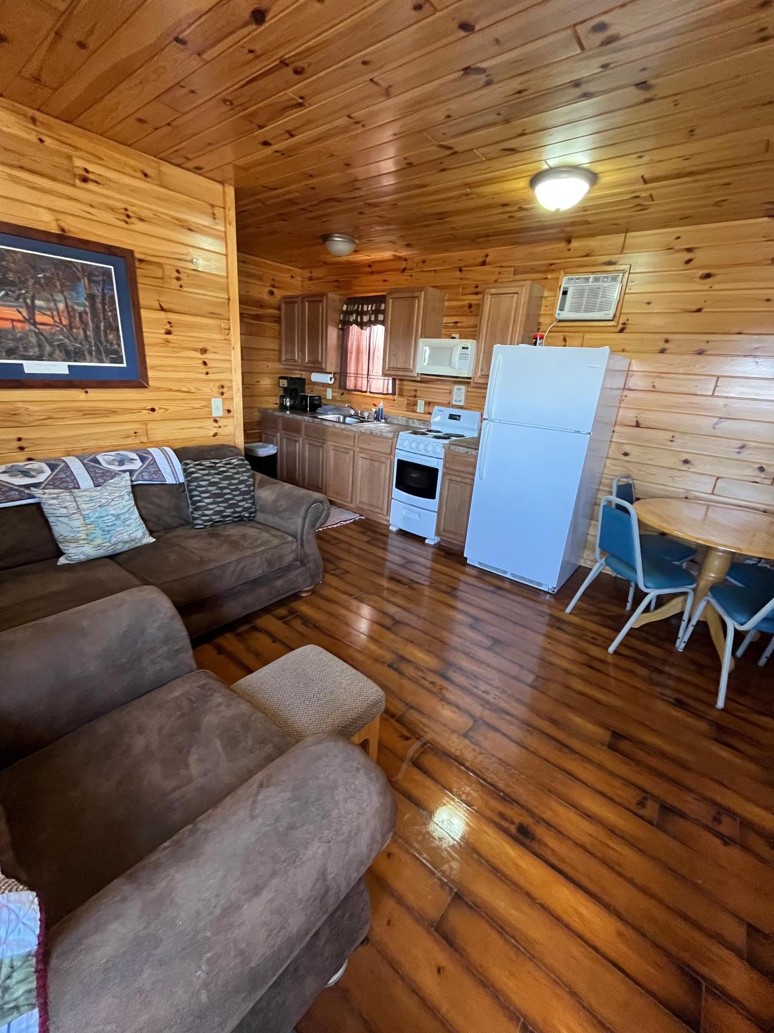 3332 Dillon Road NW, Baudette MN 56623 - Photo 6 of 17