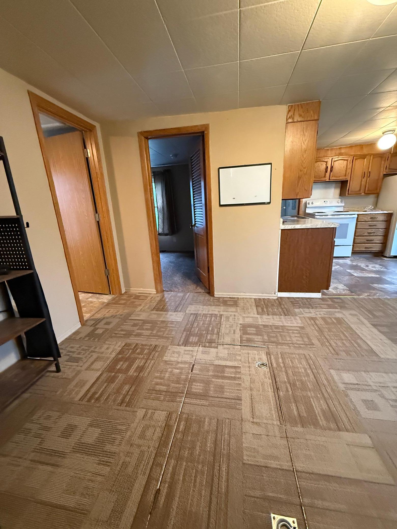 336 W Main Street W, Mayville ND 58257 - Photo 2 of 47