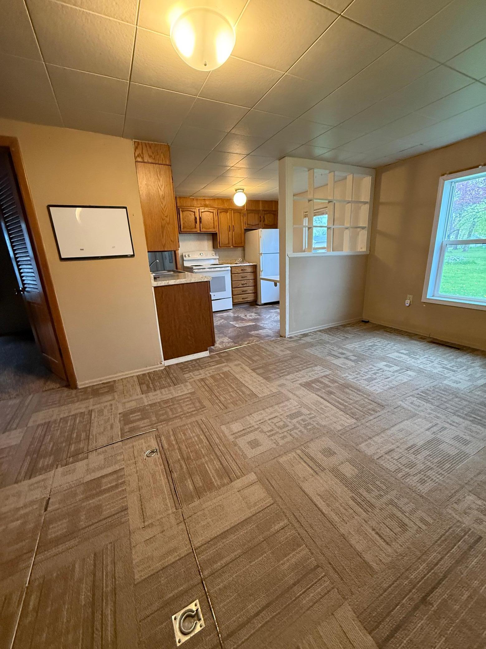 336 W Main Street W, Mayville ND 58257 - Photo 5 of 47
