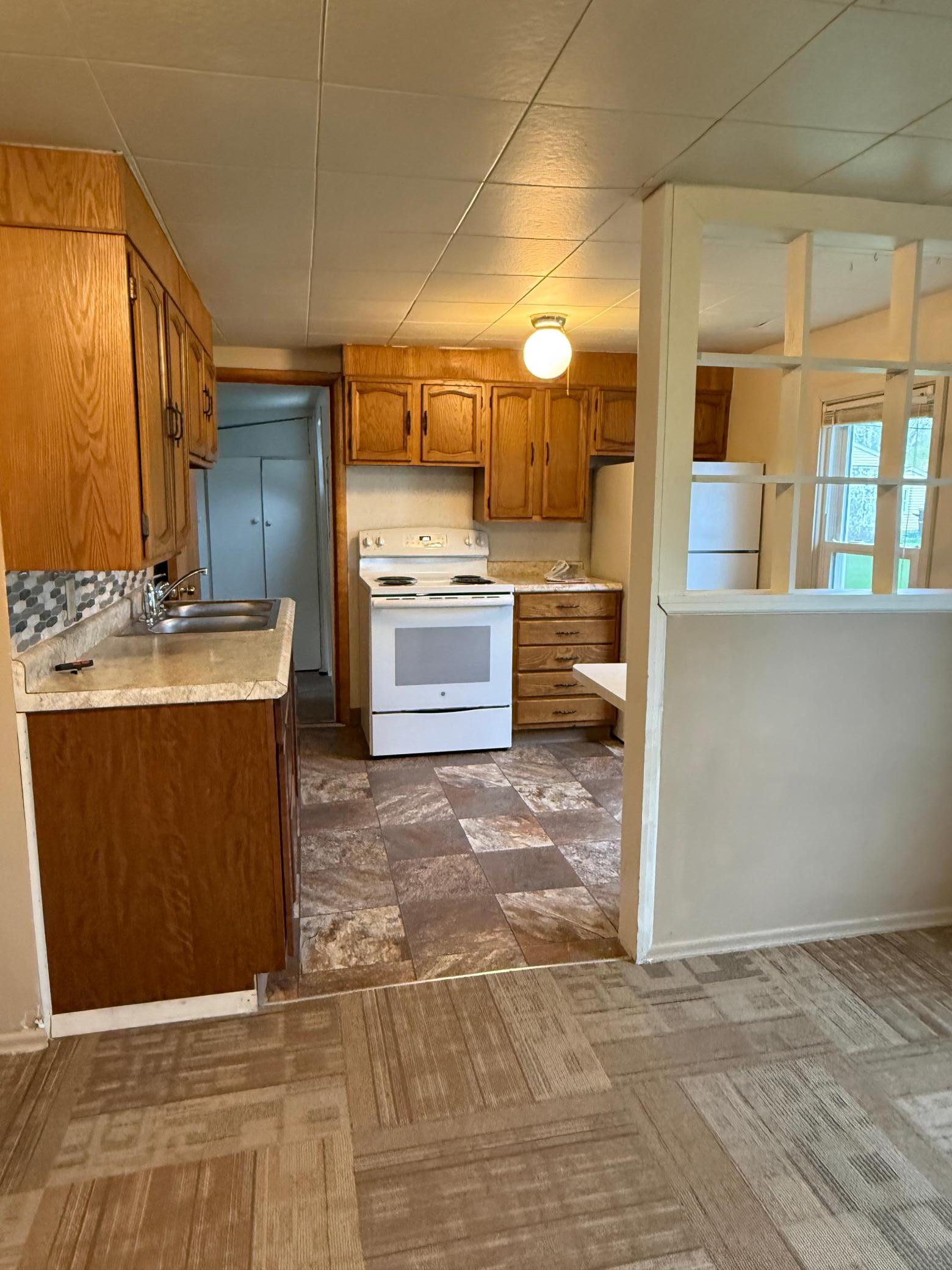 336 W Main Street W, Mayville ND 58257 - Photo 6 of 47