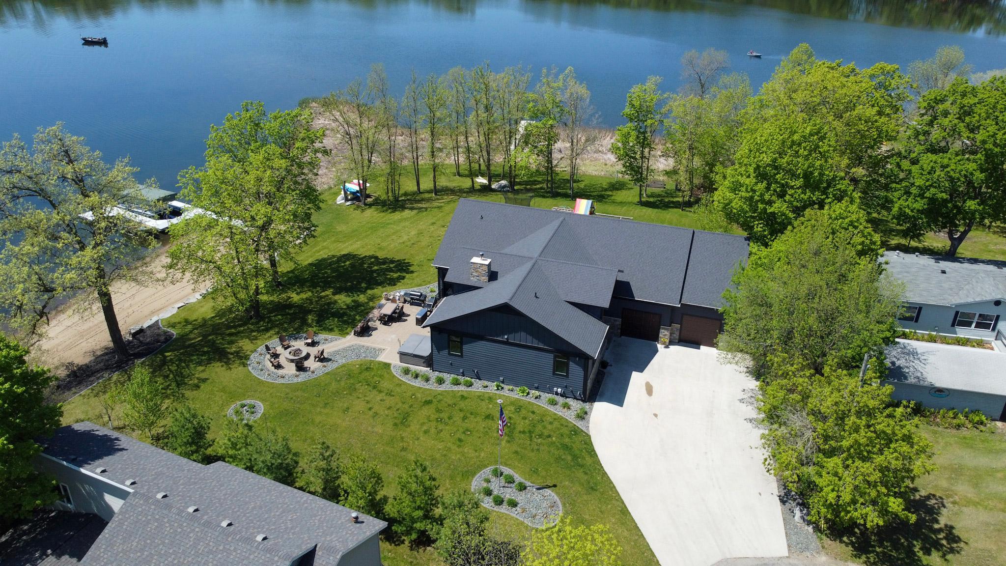 2019 single family home for sale at 12800 Kohler Lane in Audubon, MN — 5 bed, 4 bath (photo 19 of 20)