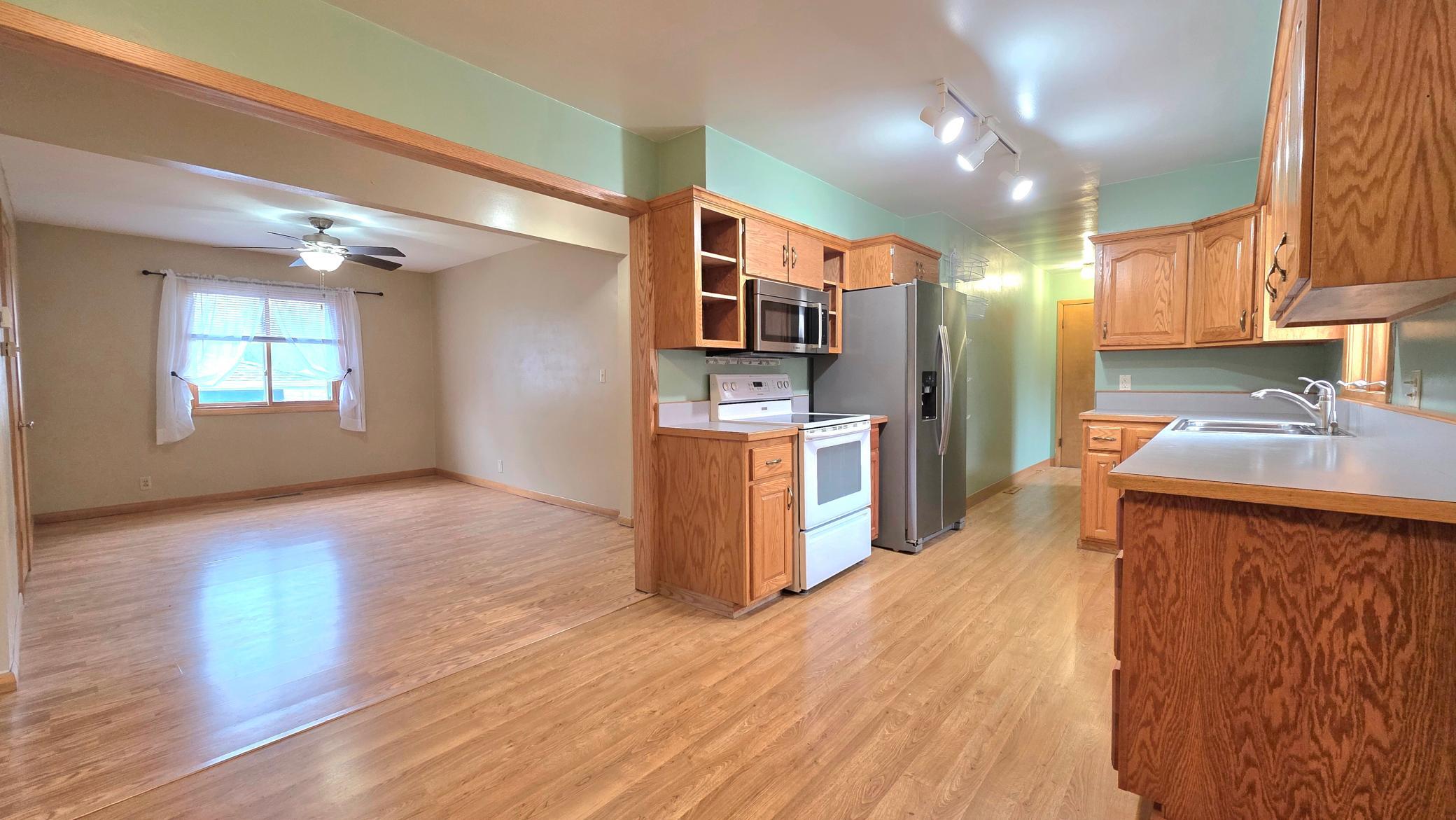 420 James Street, Detroit Lakes MN 56501 - Photo 8 of 24