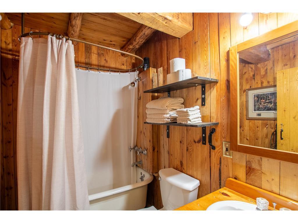1980 single family home for sale at 31759 County 30 in Laporte, MN — 3 bed, 2 bath (photo 4 of 58)