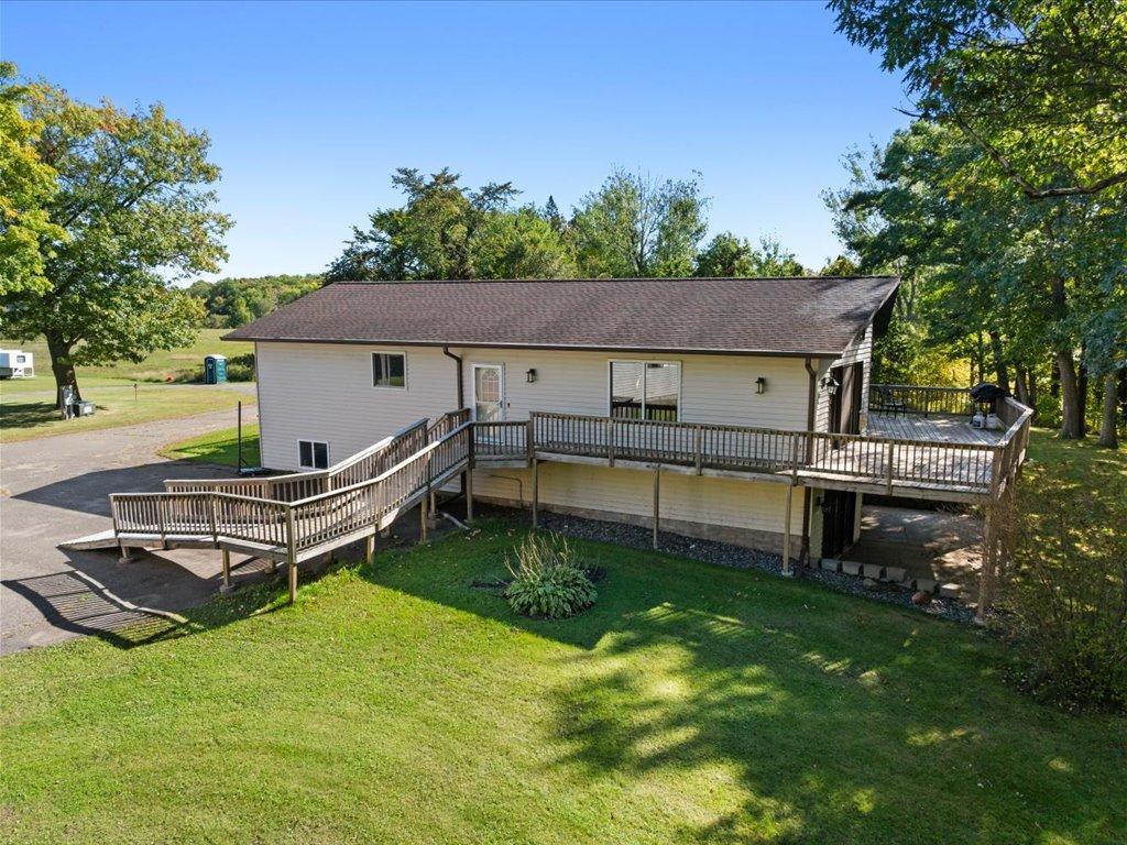 1995 single family home for sale at 24510 Mail Route Road in Brainerd, MN — 5 bed, 3 bath (photo 3 of 71)