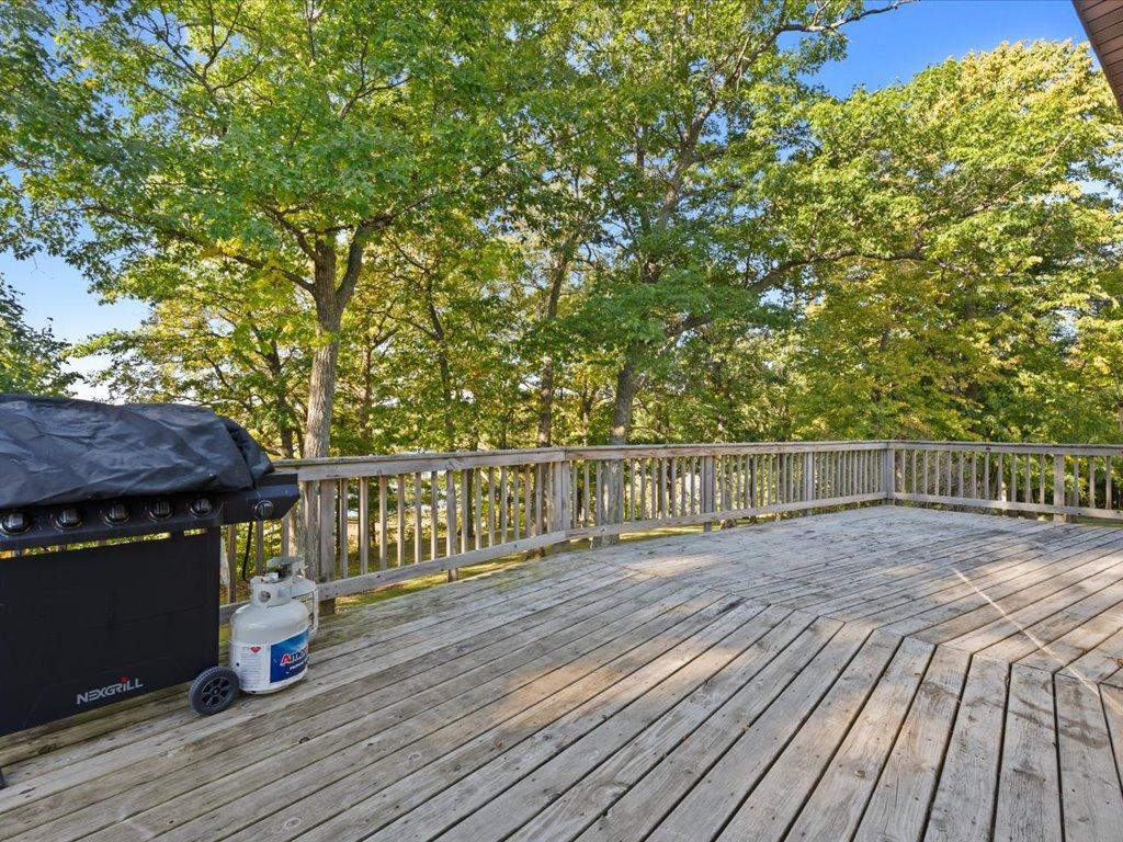 1995 single family home for sale at 24510 Mail Route Road in Brainerd, MN — 5 bed, 3 bath (photo 37 of 71)