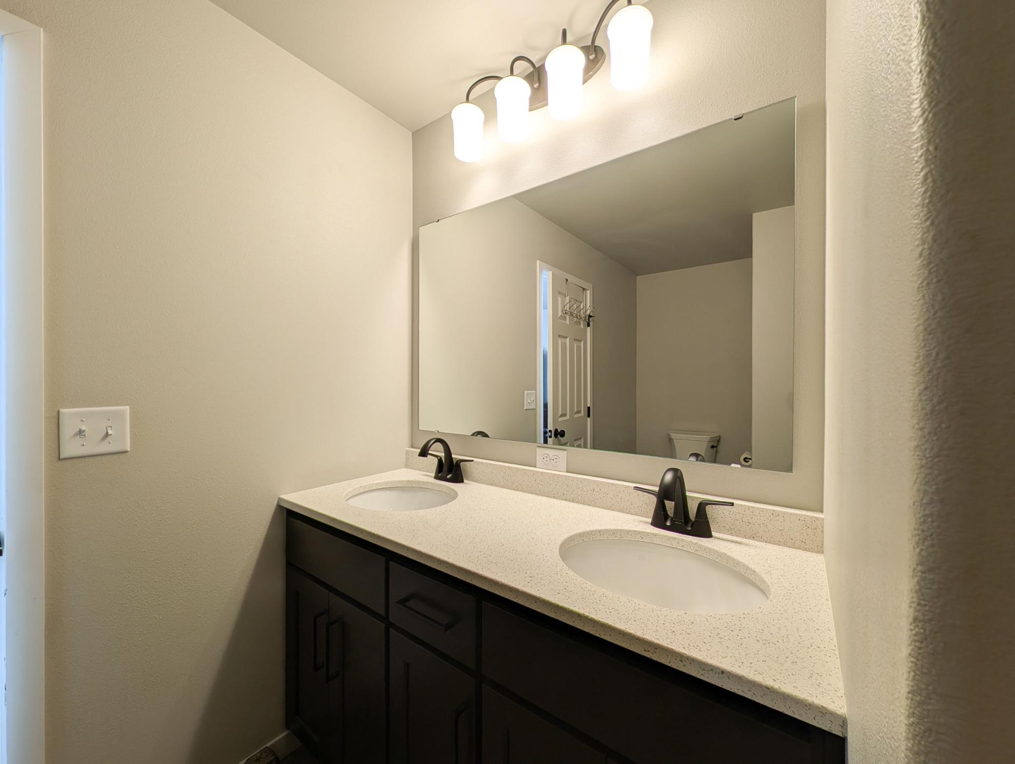 2024 single family home for sale at 7047 Benji Lane in Horace, ND — 3 bed, 3 bath (photo 25 of 41)