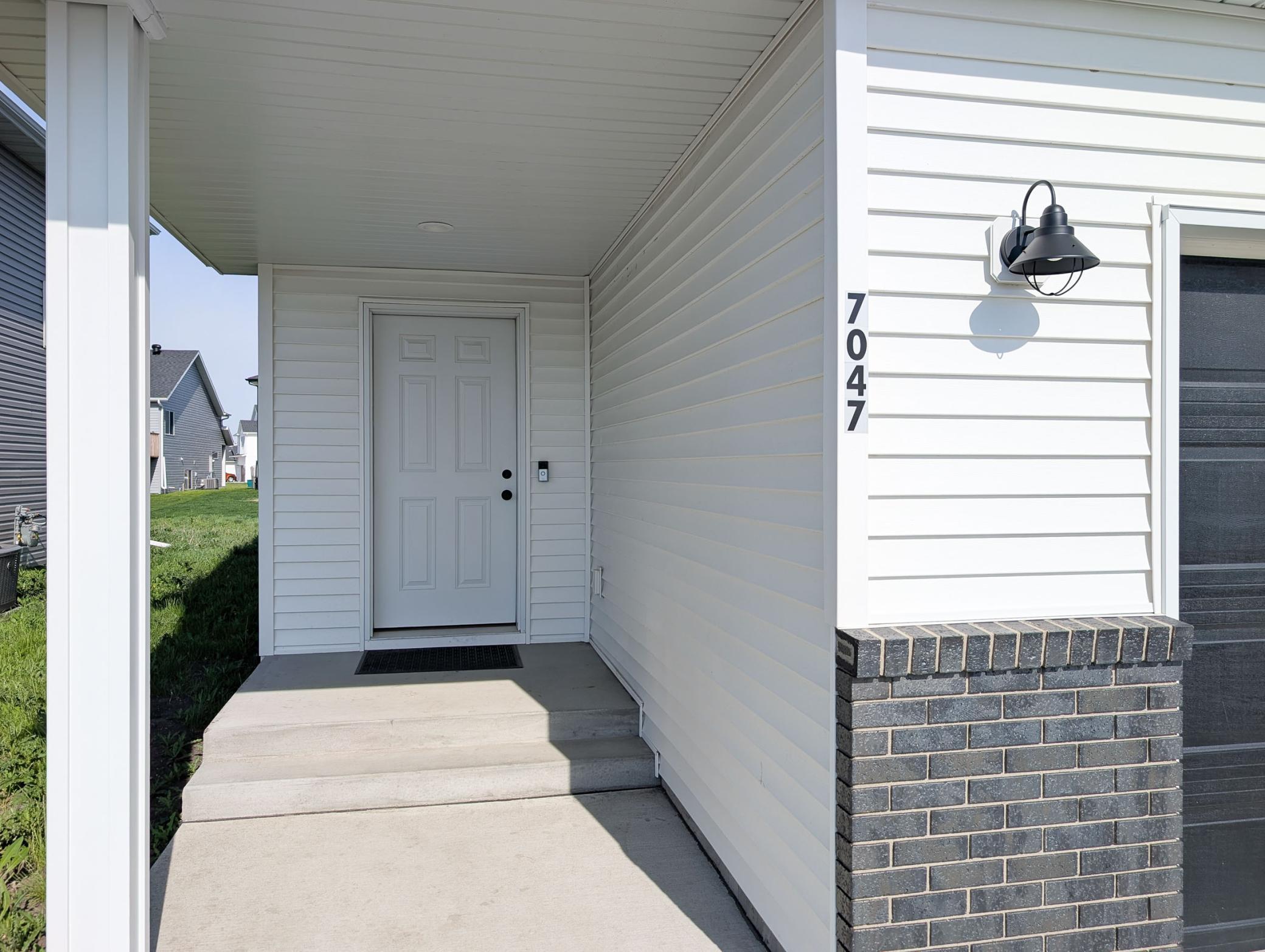 2024 single family home for sale at 7047 Benji Lane in Horace, ND — 3 bed, 3 bath (photo 7 of 41)