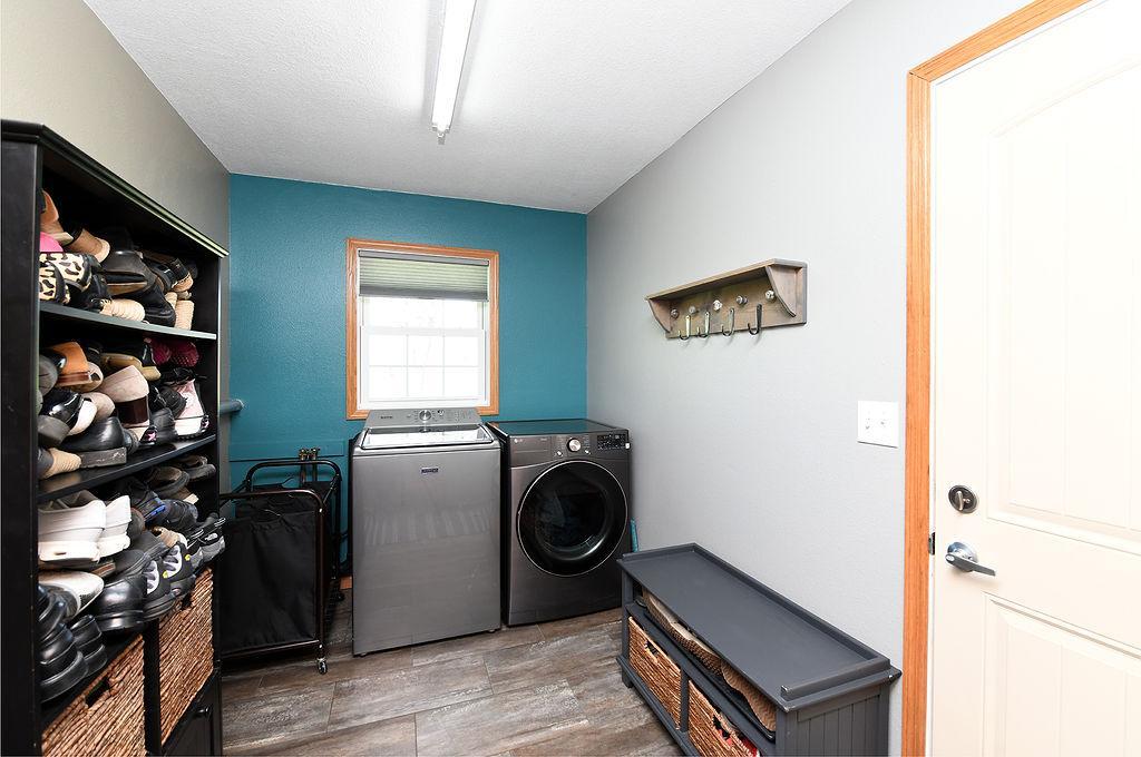 1978 single family home for sale at 347 4th Avenue W in Hunter, ND — 4 bed, 3 bath (photo 19 of 19)