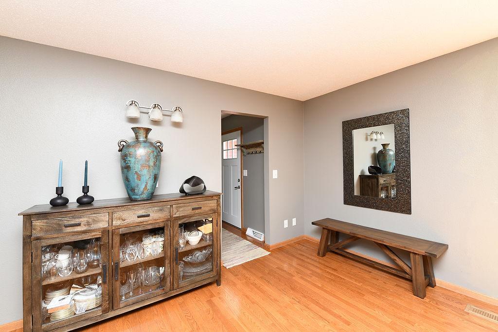 1978 single family home for sale at 347 4th Avenue W in Hunter, ND — 4 bed, 3 bath (photo 3 of 19)