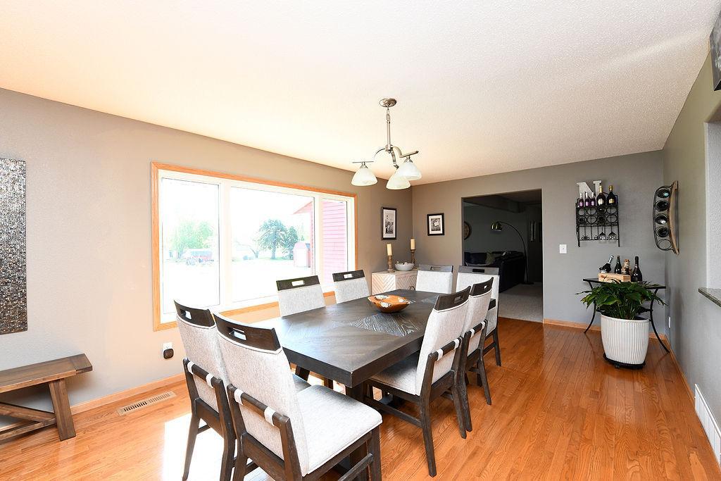1978 single family home for sale at 347 4th Avenue W in Hunter, ND — 4 bed, 3 bath (photo 5 of 19)