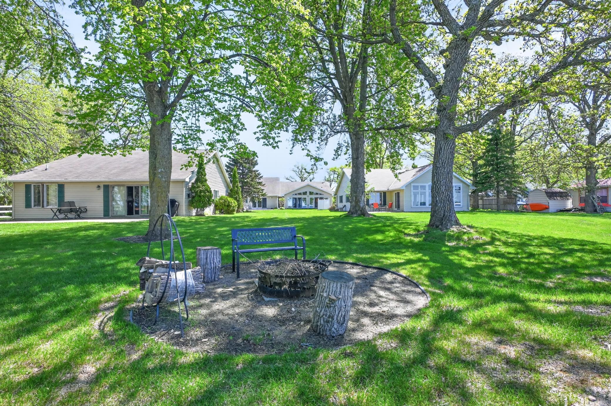 1998 twin home for sale at 1761 E Lake Street in Osakis, MN — 3 bed, 2 bath (photo 44 of 52)