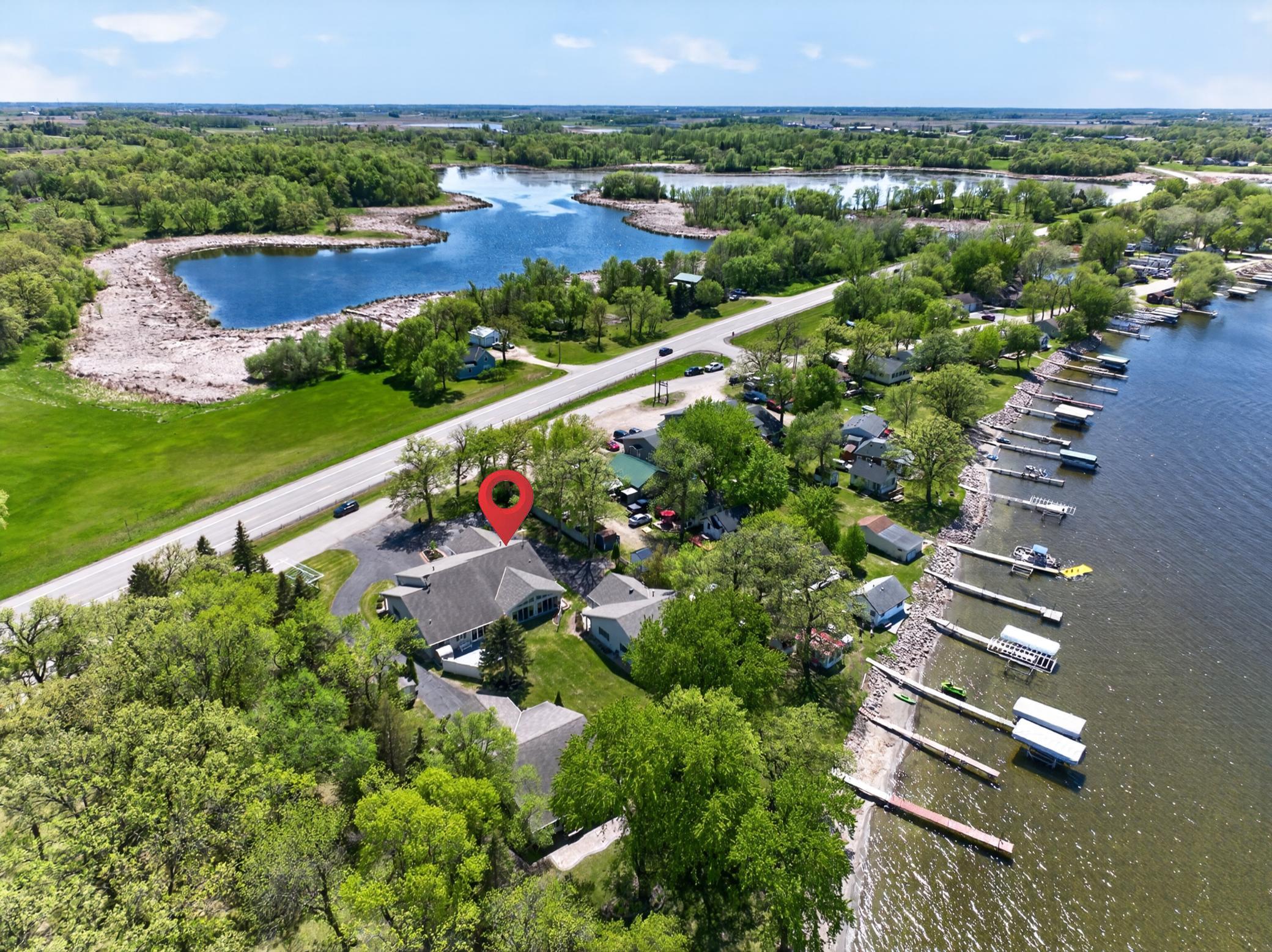 1998 twin home for sale at 1761 E Lake Street in Osakis, MN — 3 bed, 2 bath (photo 49 of 52)