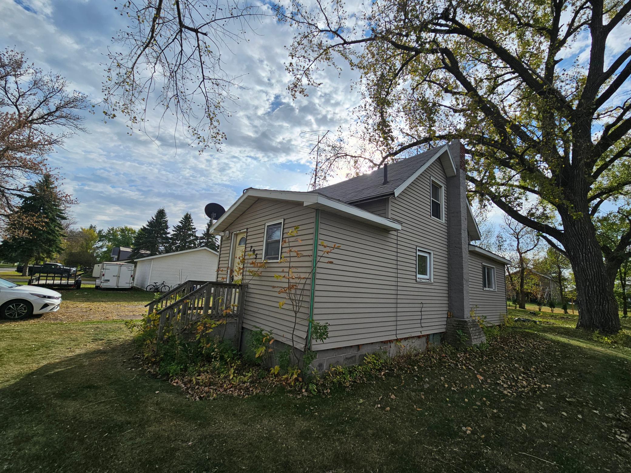 1925 single family home for sale at 705 Neill Street in Buxton, ND — 3 bed, 2 bath (photo 2 of 15)
