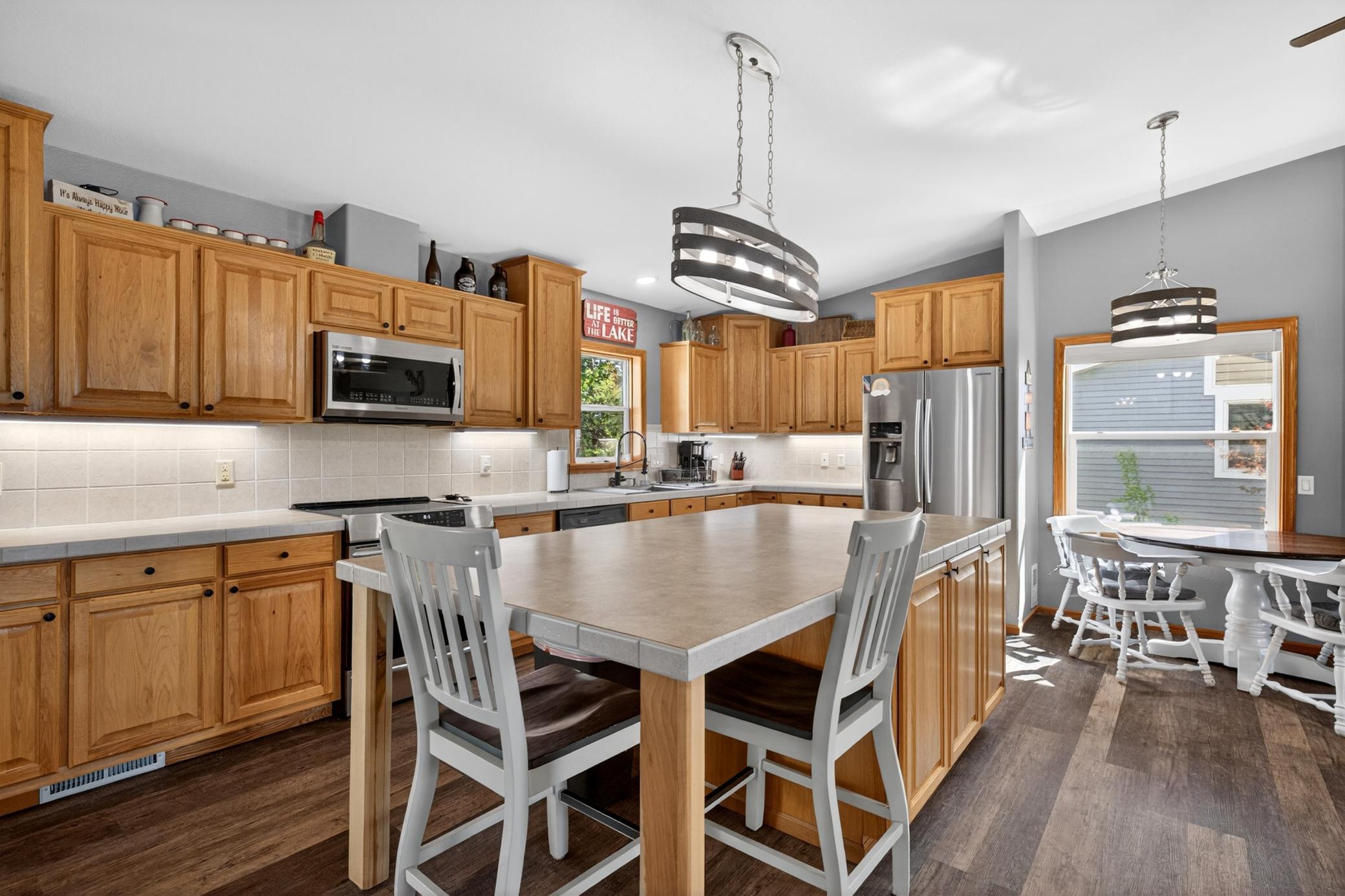 2005 single family home for sale at 21016 County 80 in Nevis, MN — 3 bed, 2 bath (photo 12 of 38)