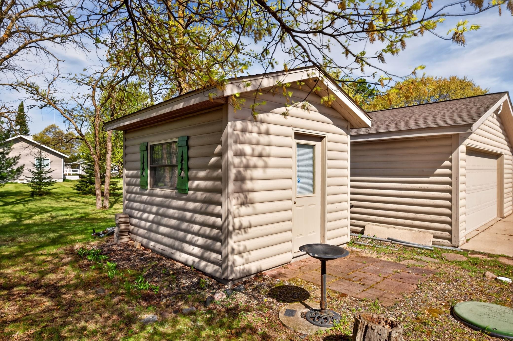 2005 single family home for sale at 21016 County 80 in Nevis, MN — 3 bed, 2 bath (photo 28 of 38)