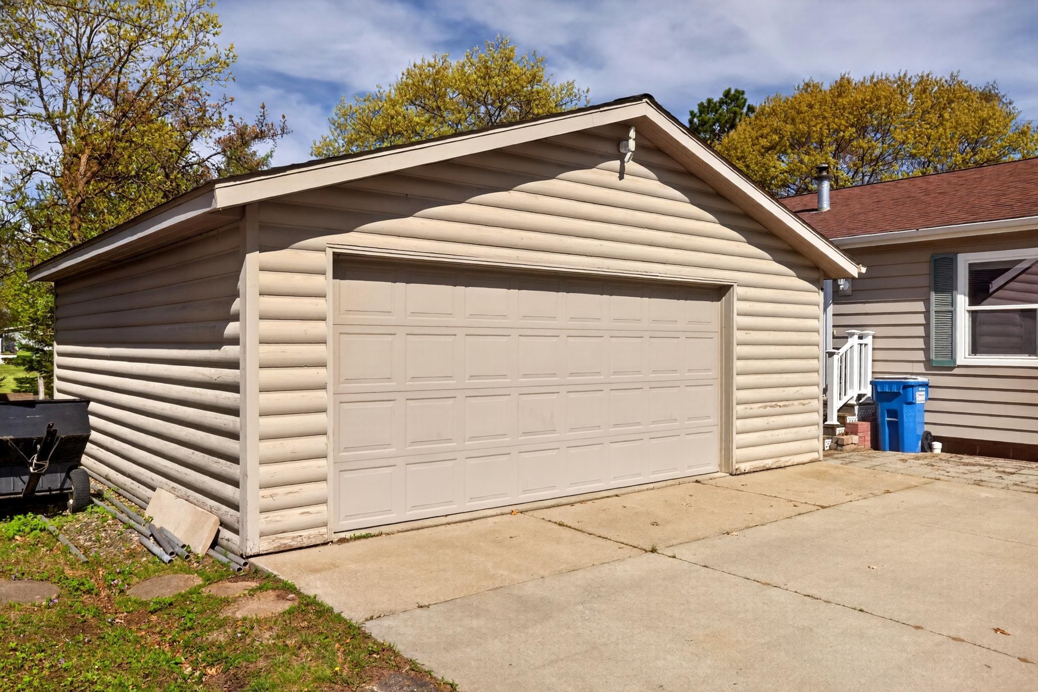 2005 single family home for sale at 21016 County 80 in Nevis, MN — 3 bed, 2 bath (photo 29 of 38)