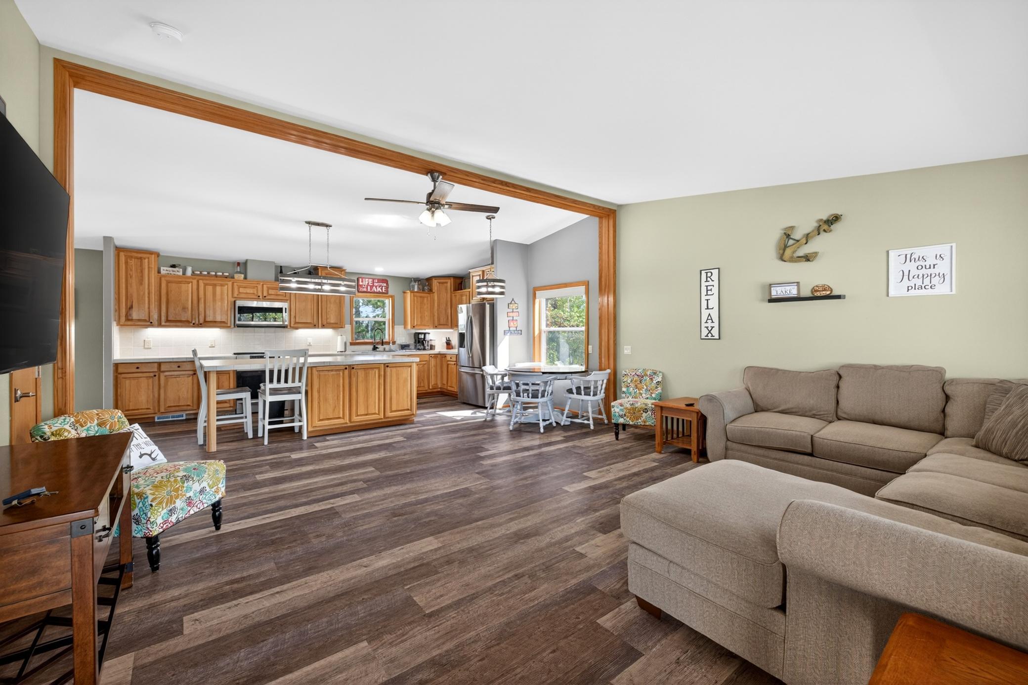 2005 single family home for sale at 21016 County 80 in Nevis, MN — 3 bed, 2 bath (photo 7 of 38)