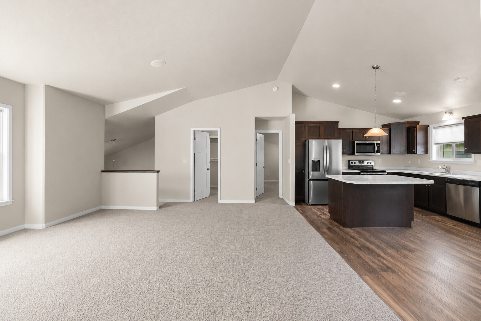 2018 single family home for sale at 3831 32nd Street S in Moorhead, MN — 3 bed, 2 bath (photo 8 of 45)