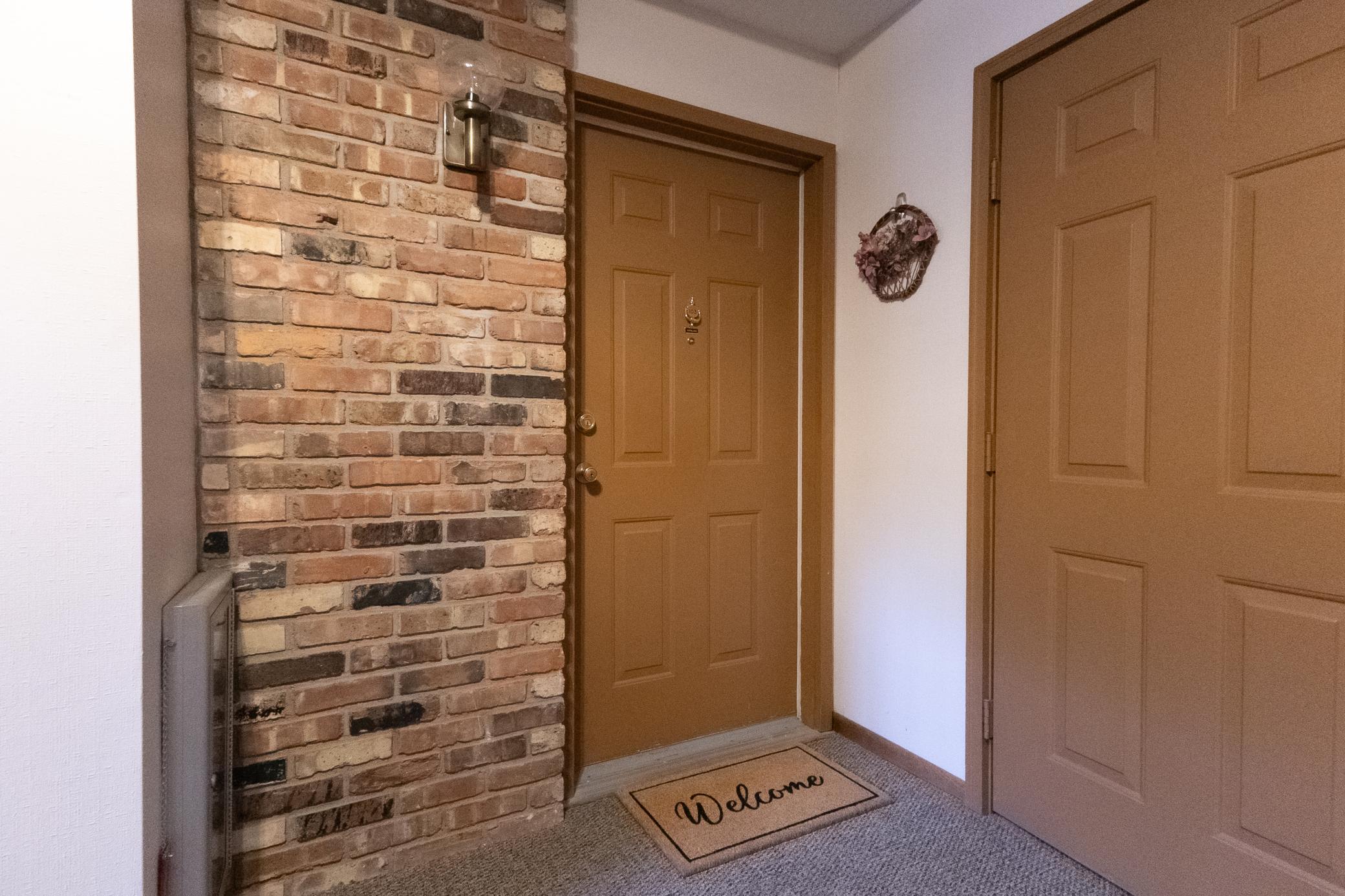 3245 17th Avenue S, Fargo ND 58103 - Photo 3 of 29