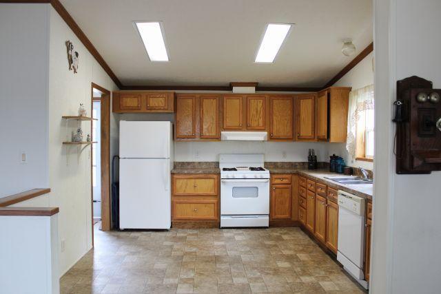 2006 single family home for sale at 32588 355th Avenue in Aitkin, MN — 3 bed, 2 bath (photo 4 of 19)
