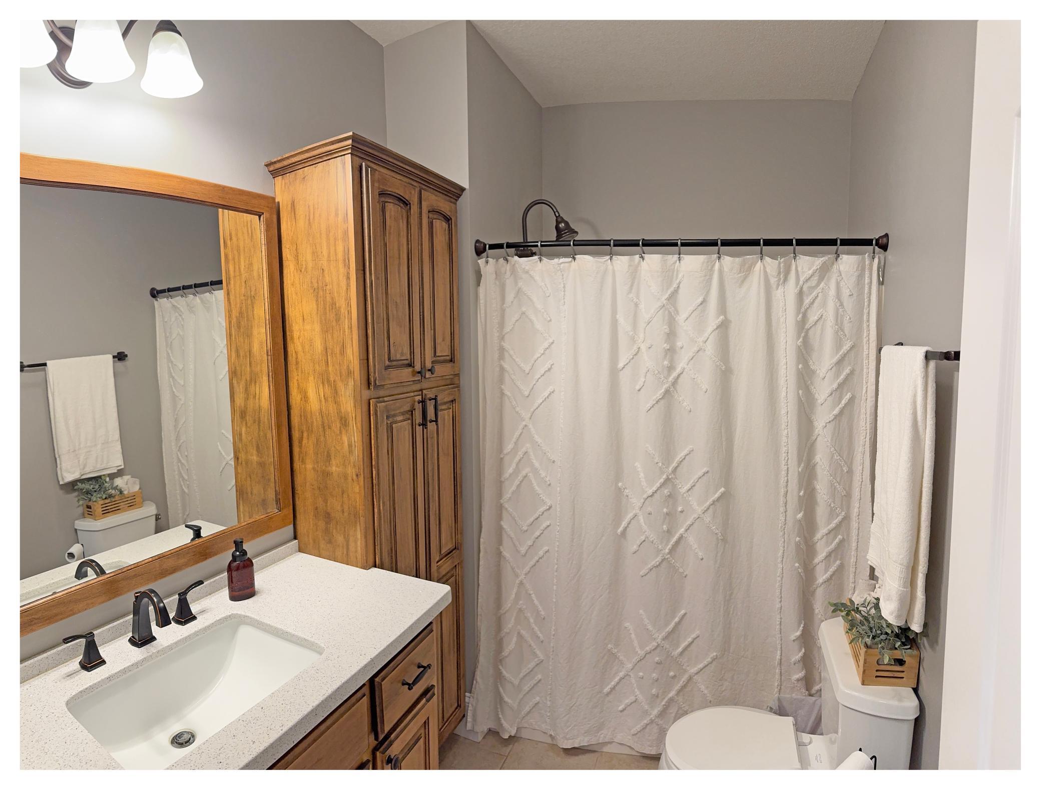 2007 single family home for sale at 412 Majestic Pines Lane NW in Bemidji, MN — 6 bed, 5 bath (photo 27 of 36)