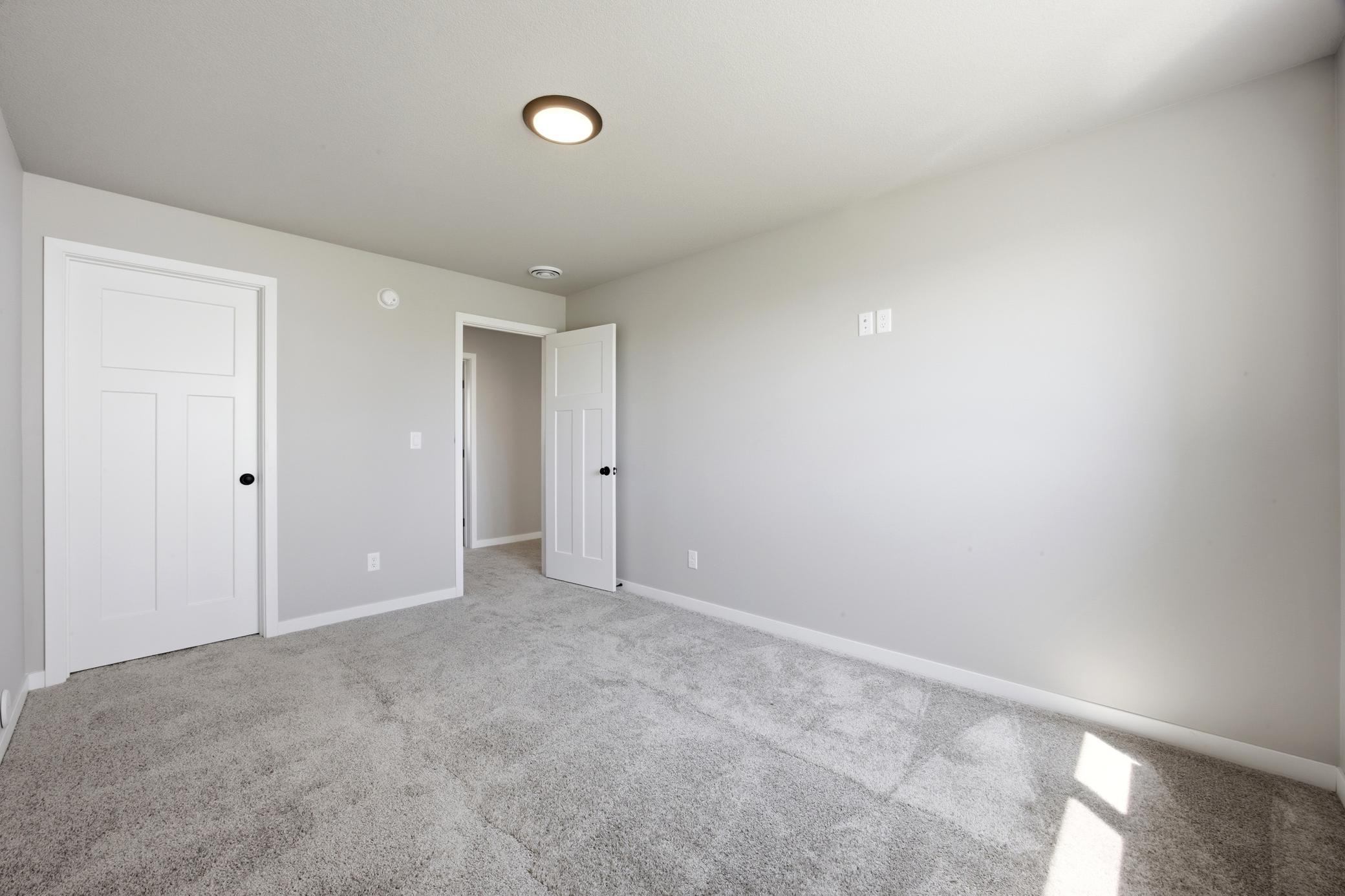 2600 74th Avenue S, Fargo ND 58104 - Photo 11 of 28