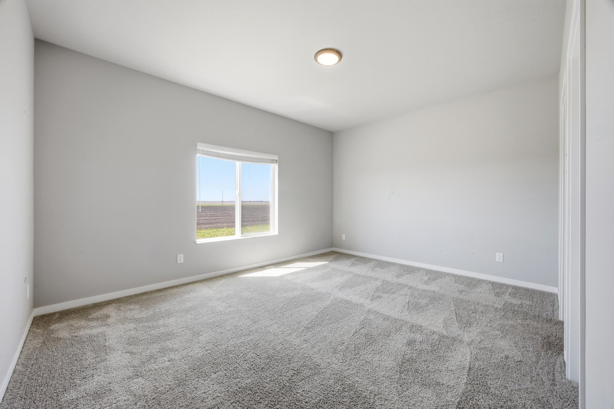 2600 74th Avenue S, Fargo ND 58104 - Photo 5 of 28