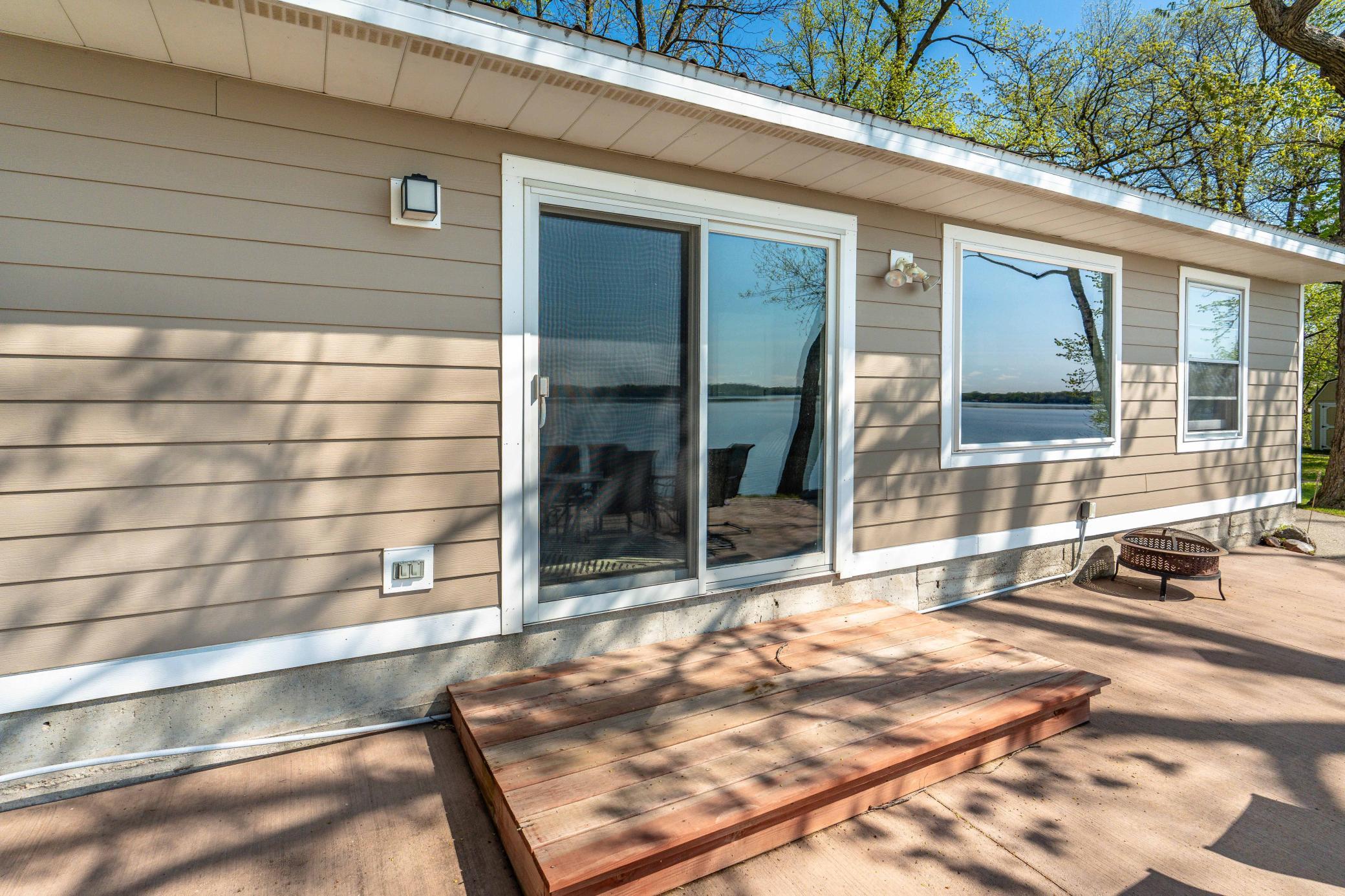 1954 single family home for sale at 37988 Eagle Lake Loop in Battle Lake, MN — 1 bed, 1 bath (photo 5 of 55)