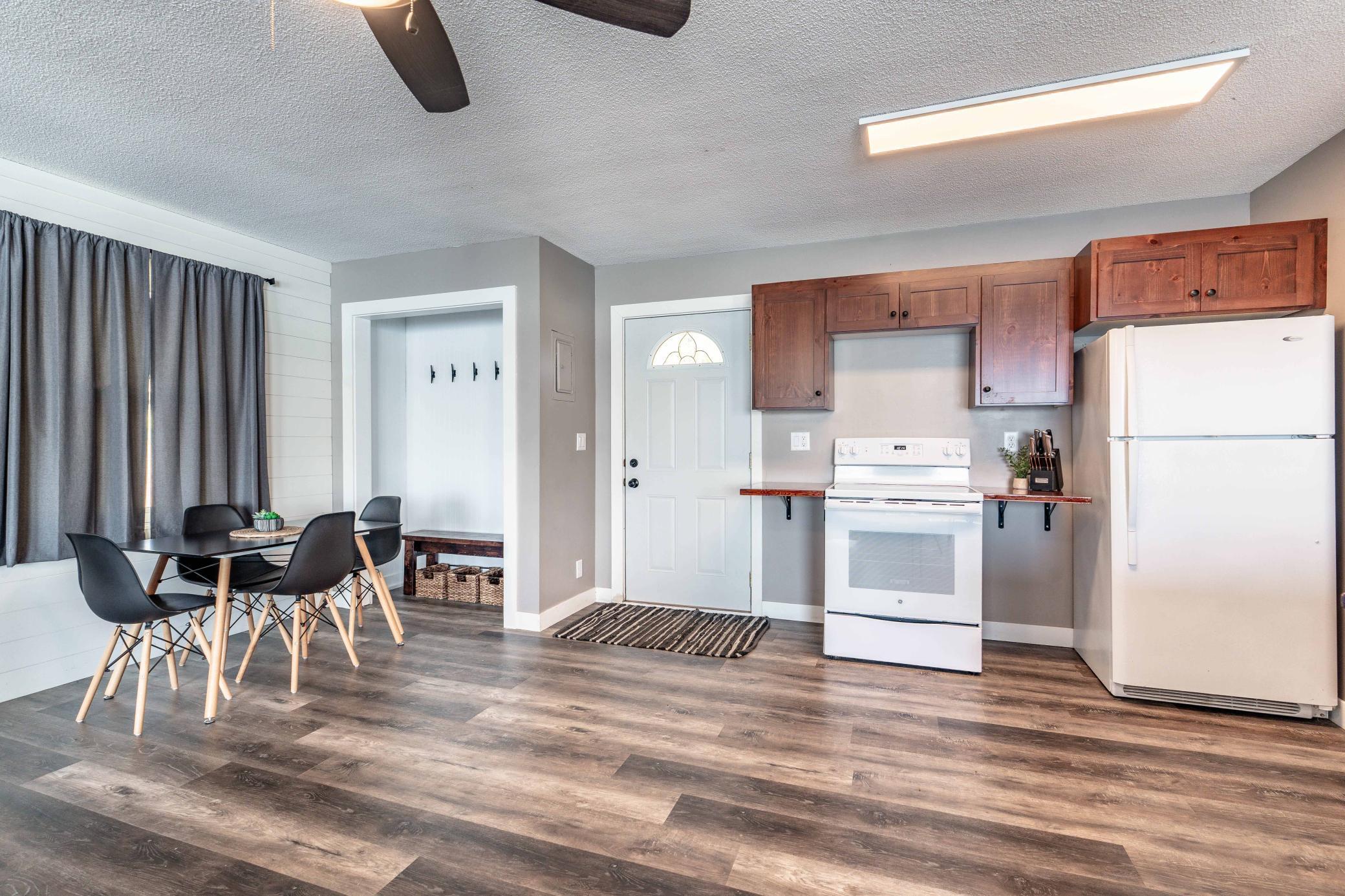 1954 single family home for sale at 37988 Eagle Lake Loop in Battle Lake, MN — 1 bed, 1 bath (photo 7 of 55)