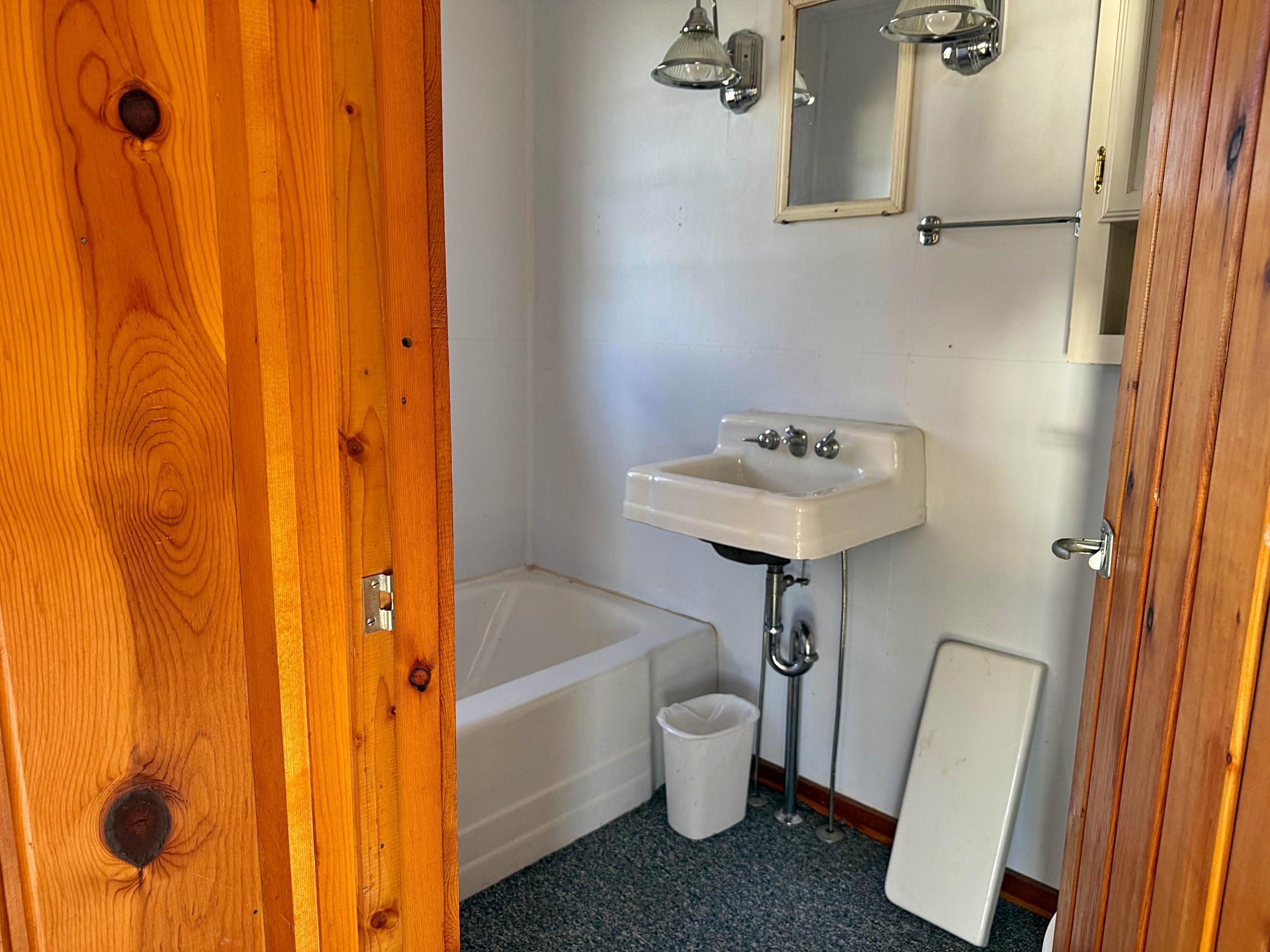 1975 single family home for sale at 33243 State Highway 18 in Aitkin, MN — 4 bed, 3 bath (photo 20 of 39)
