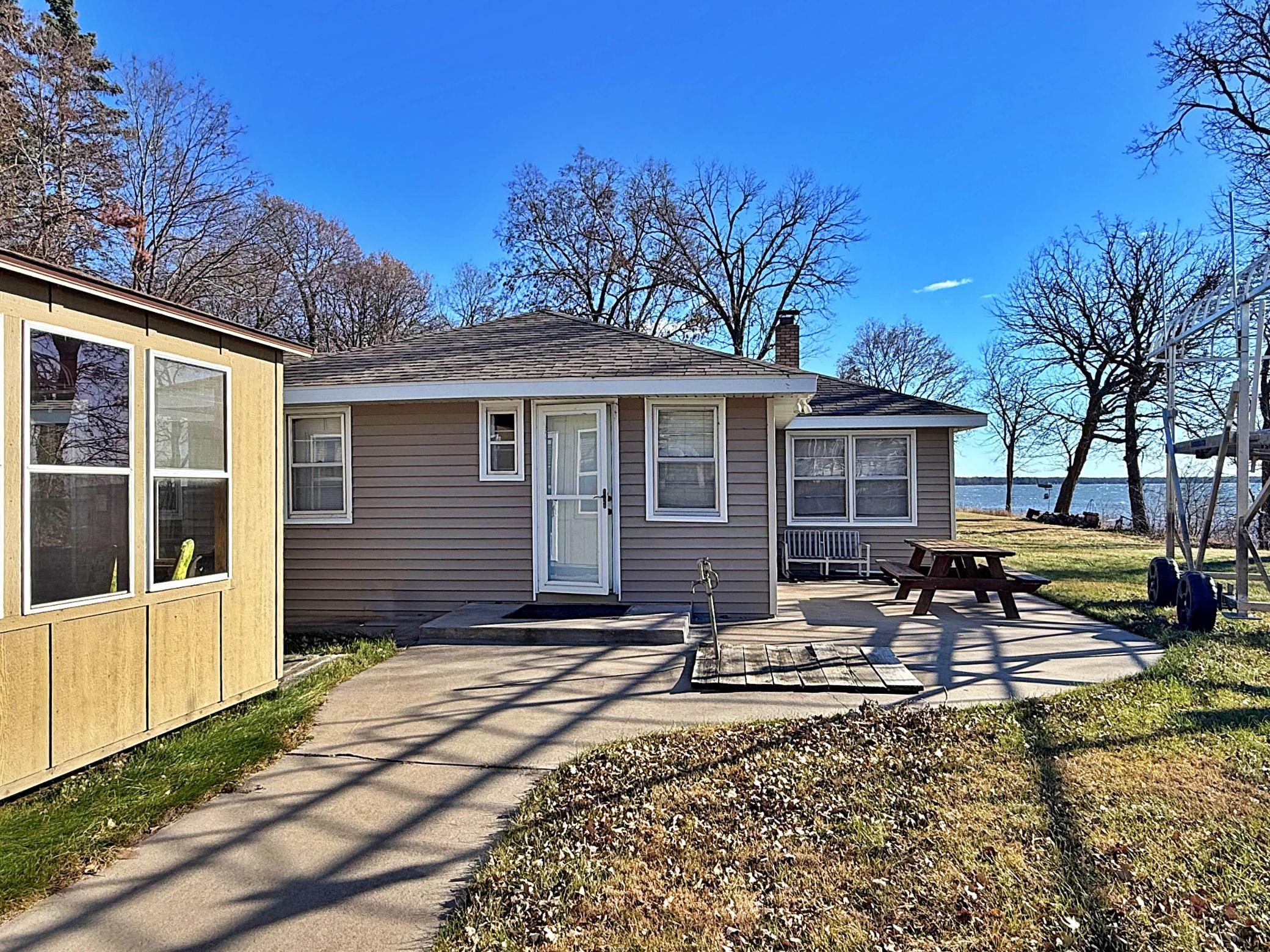 1975 single family home for sale at 33243 State Highway 18 in Aitkin, MN — 4 bed, 3 bath (photo 23 of 39)