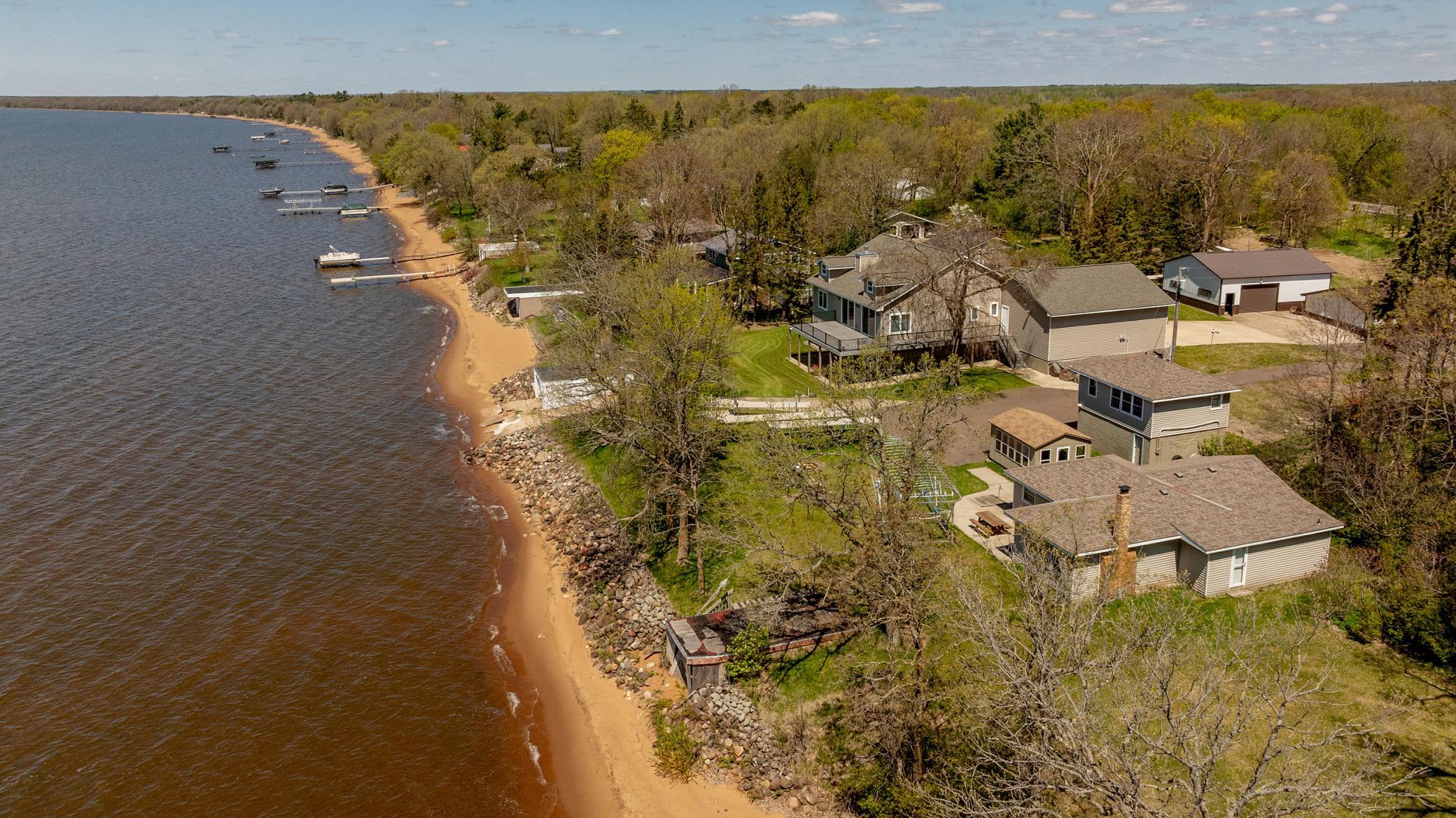 1975 single family home for sale at 33243 State Highway 18 in Aitkin, MN — 4 bed, 3 bath (photo 29 of 39)